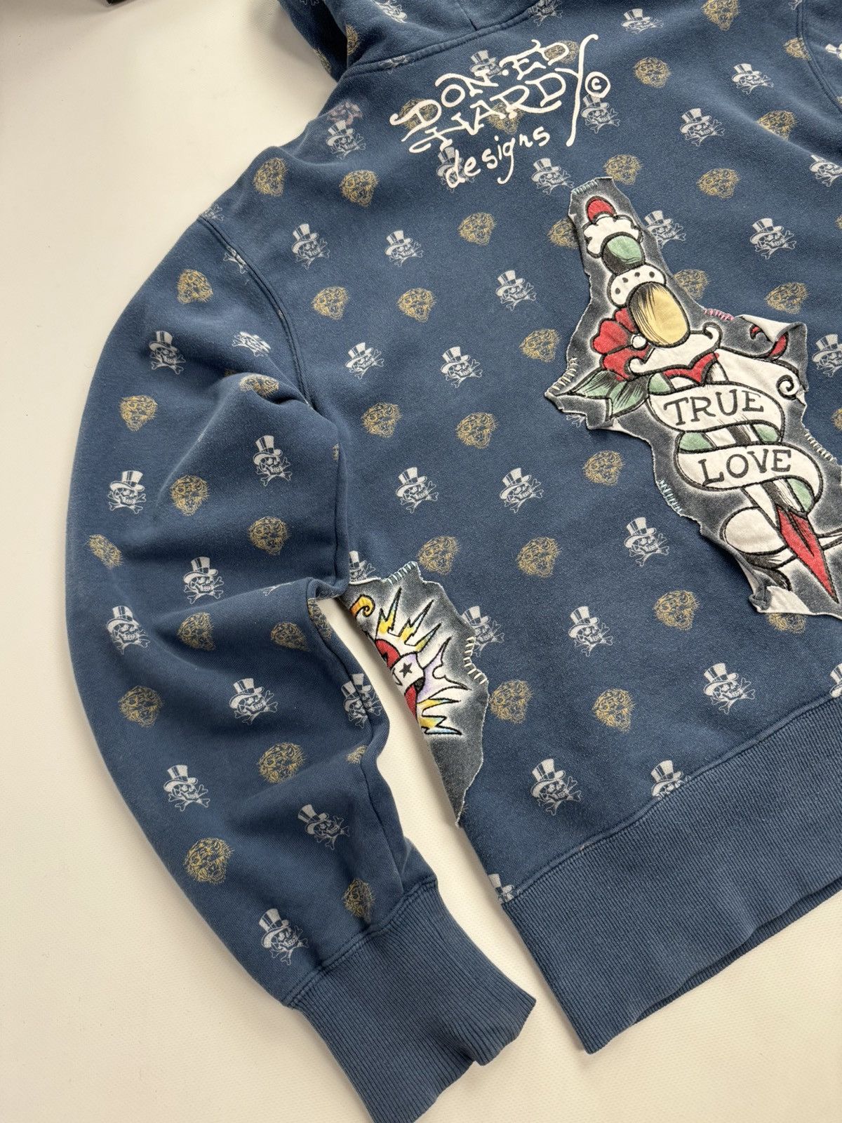 Ed Hardy Vintage Y2K Ed Hardy Monogram Patch Graphic Multilogo Hoodie Size US L / EU 52-54 / 3 - 13 Thumbnail
