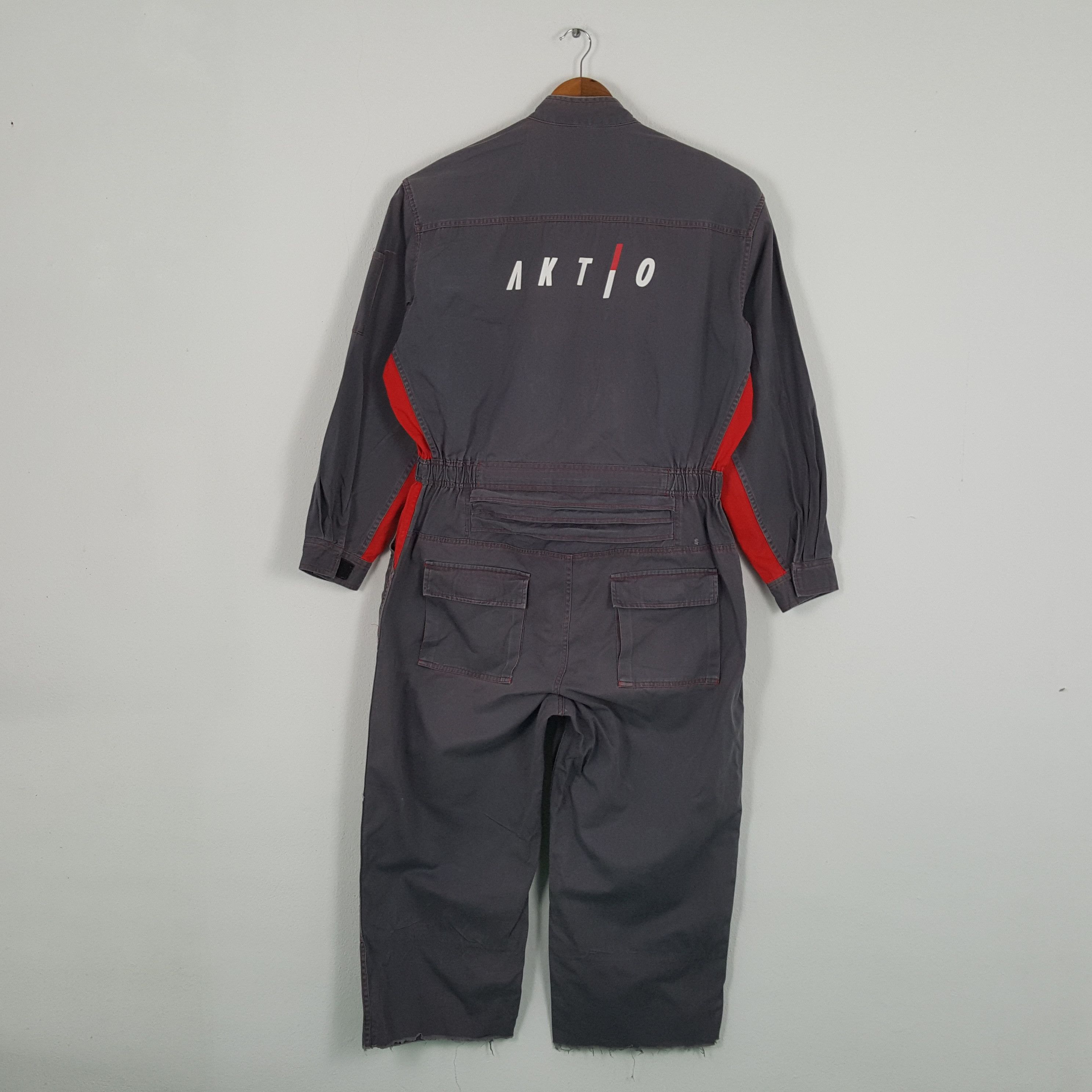 Vintage Vintage AKTIO Japanese Motorsports Coverall Jacket Size US XL / EU 56 / 4 - 1 Thumbnail