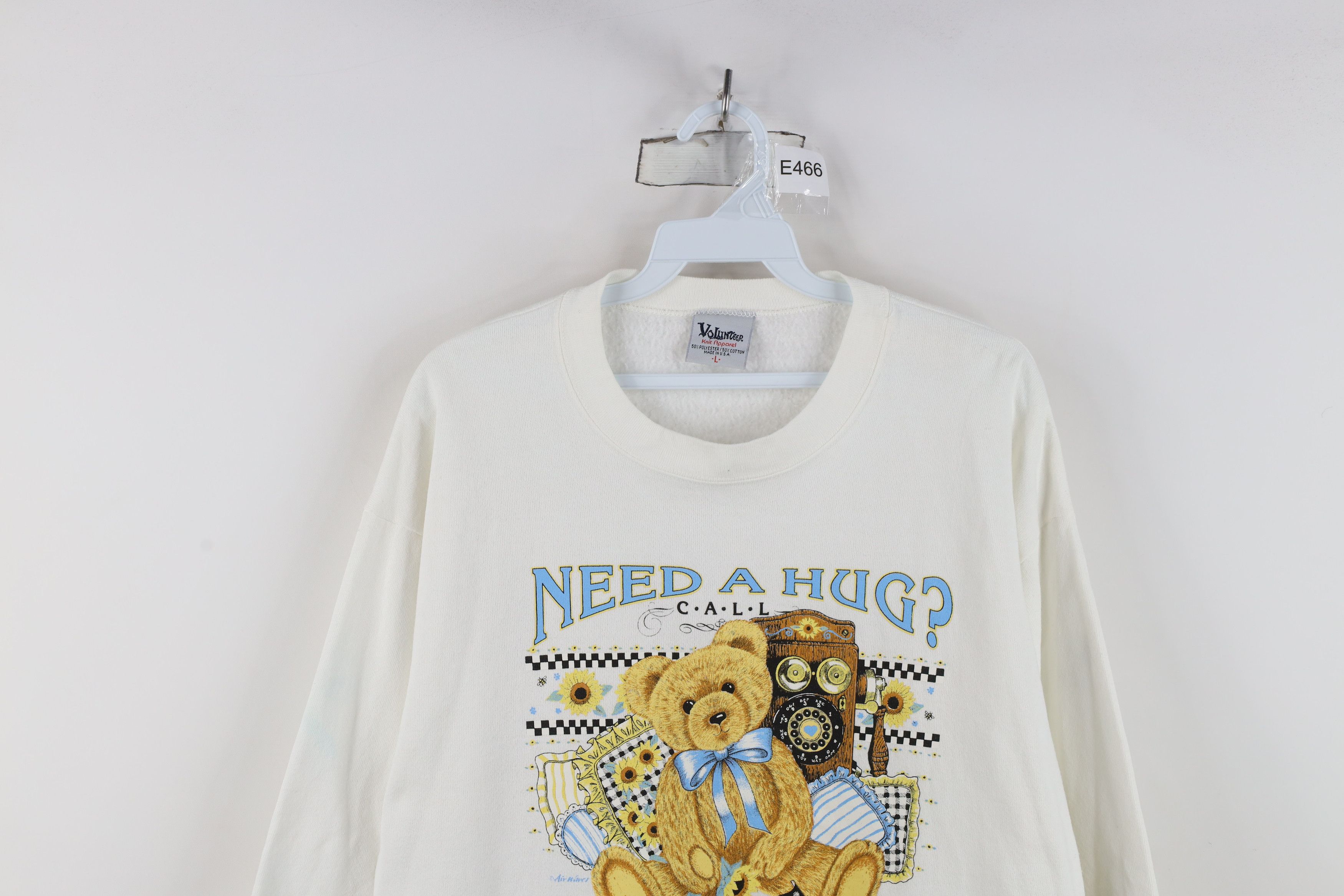 Vintage Vintage 90s Sunflower Bear Grandma Hug Sweatshirt White USA Size L / US 10 / IT 46 - 2 Thumbnail