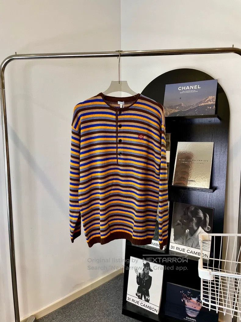 Loewe Loewe Casual All-Purpose Embroidered Long Sleeve Sweater Size US S / EU 44-46 / 1 - 1 Thumbnail