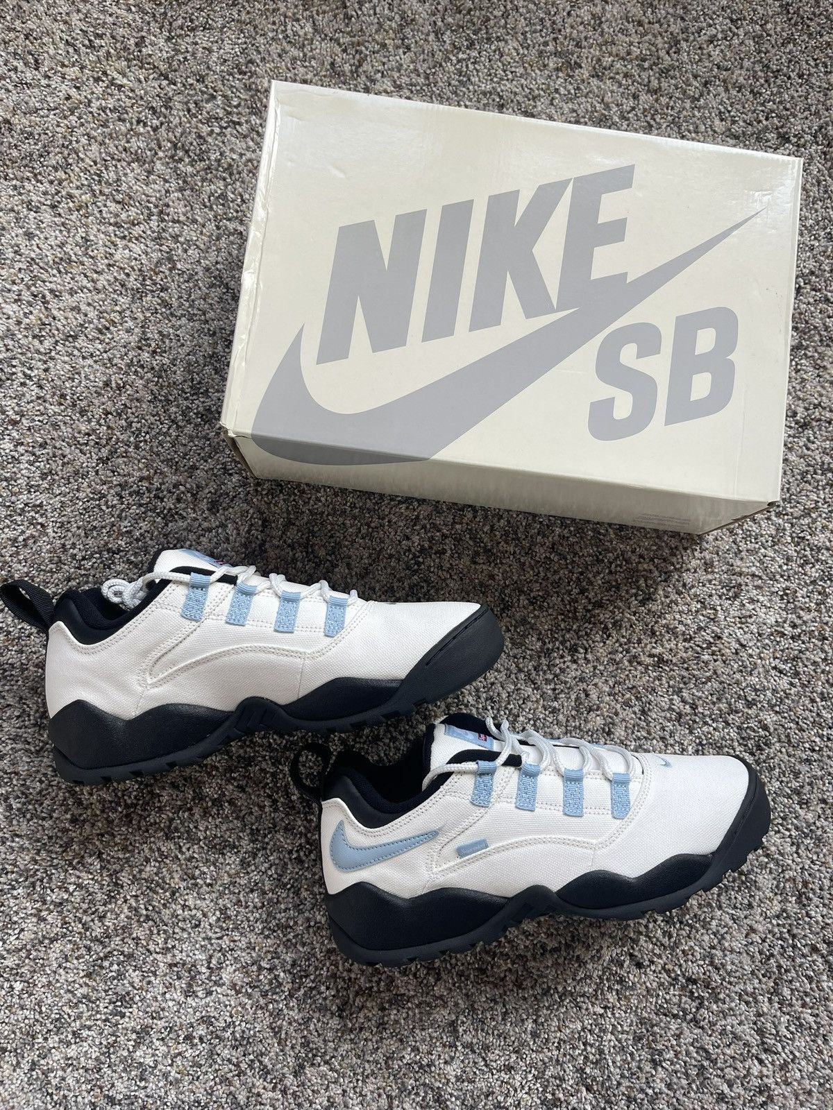 Nike × Supreme Nike sb supreme Darwin low Size US 11 / EU 44 - 10 Thumbnail