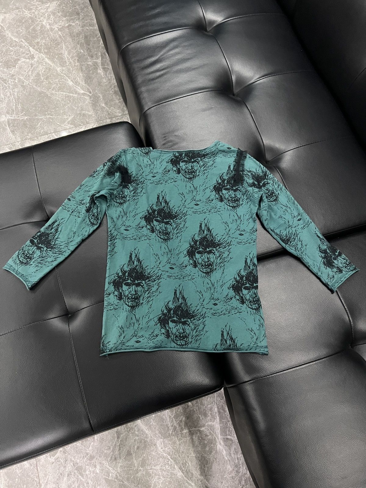 Undercover Undercover AW02 “Witches Cell Division” Portrait Top Size US S / EU 44-46 / 1 - 2 Thumbnail