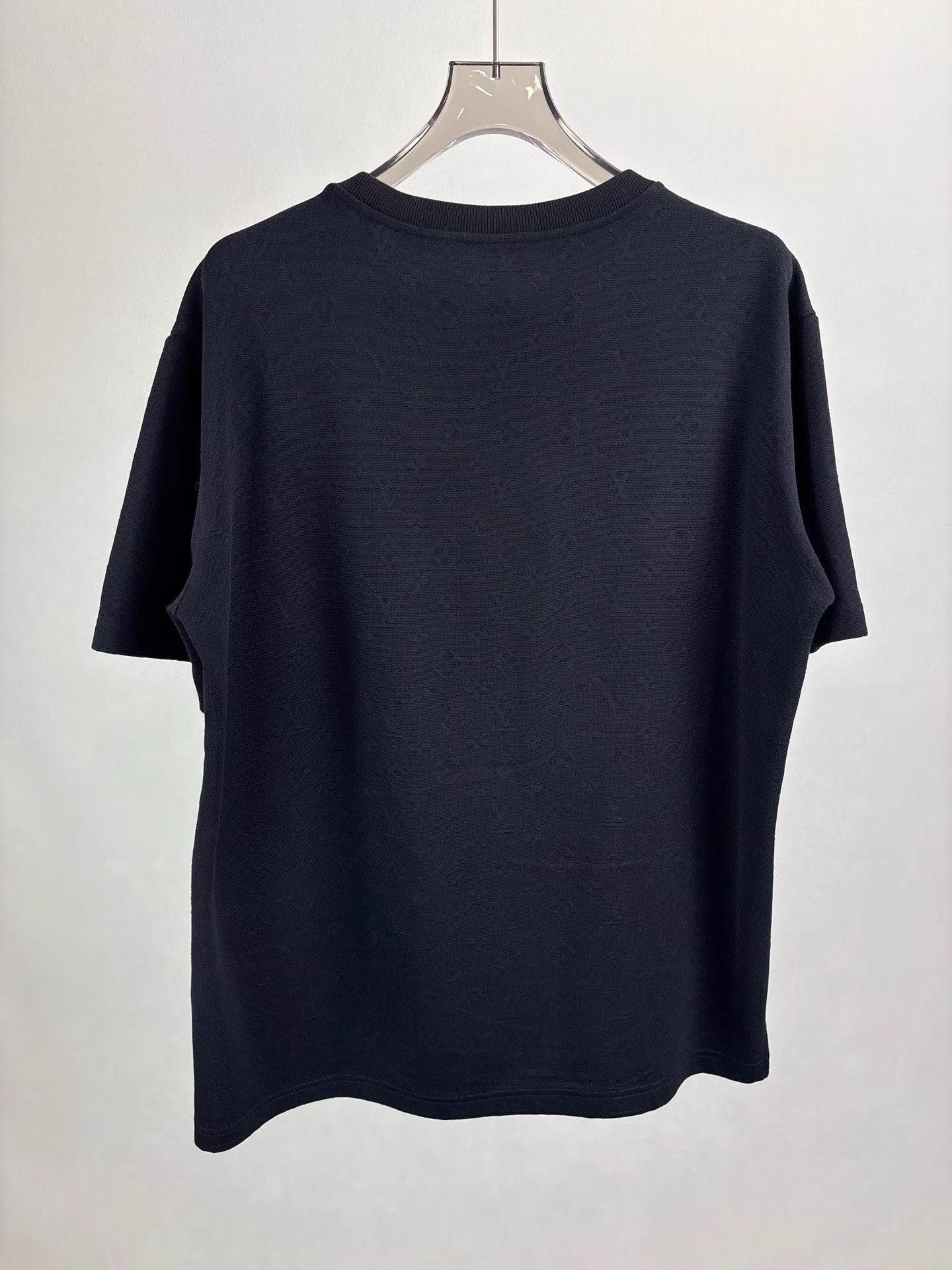 Louis Vuitton LOUIS VUITTON 3D Pocket Dark Pattern Full-Print Tee K1 Size US XL / EU 56 / 4 - 2 Thumbnail