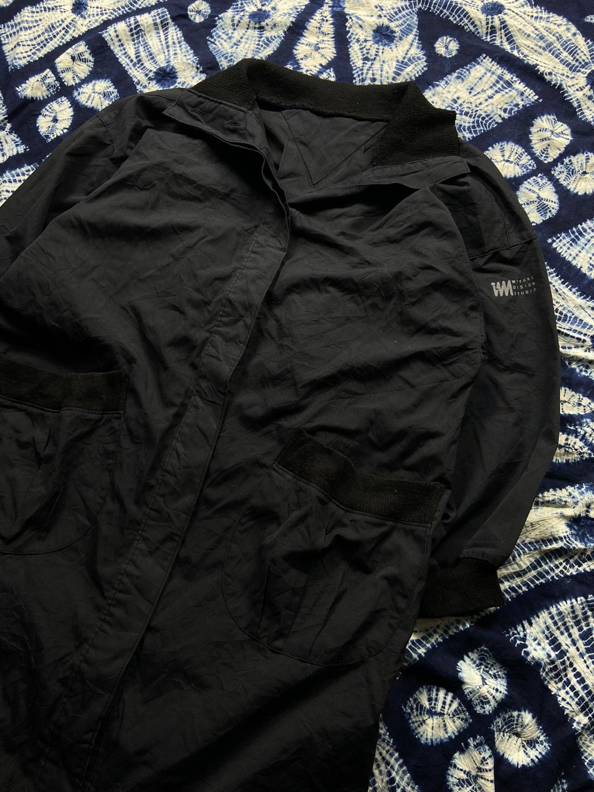 Issey Miyake Vintage 80s Issey Miyake Black Coat Size US M / EU 48-50 / 2 - 1 Thumbnail