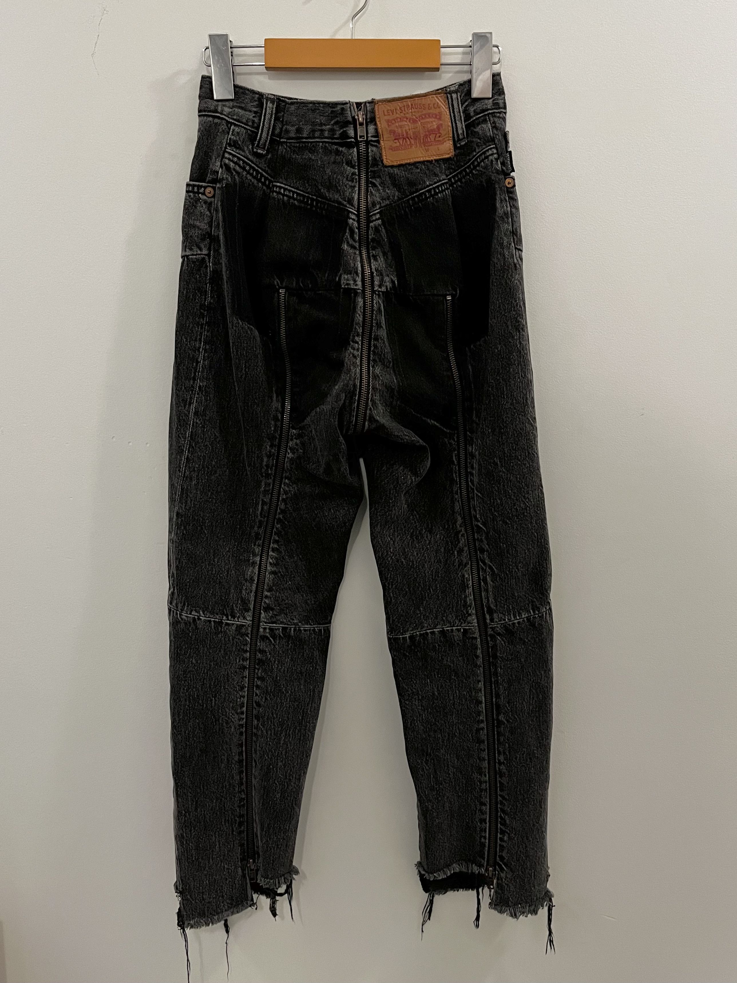 Levi's × Vetements AW17 Zipper Jeans Size 26" / US 2 / IT 38 - 2 Thumbnail