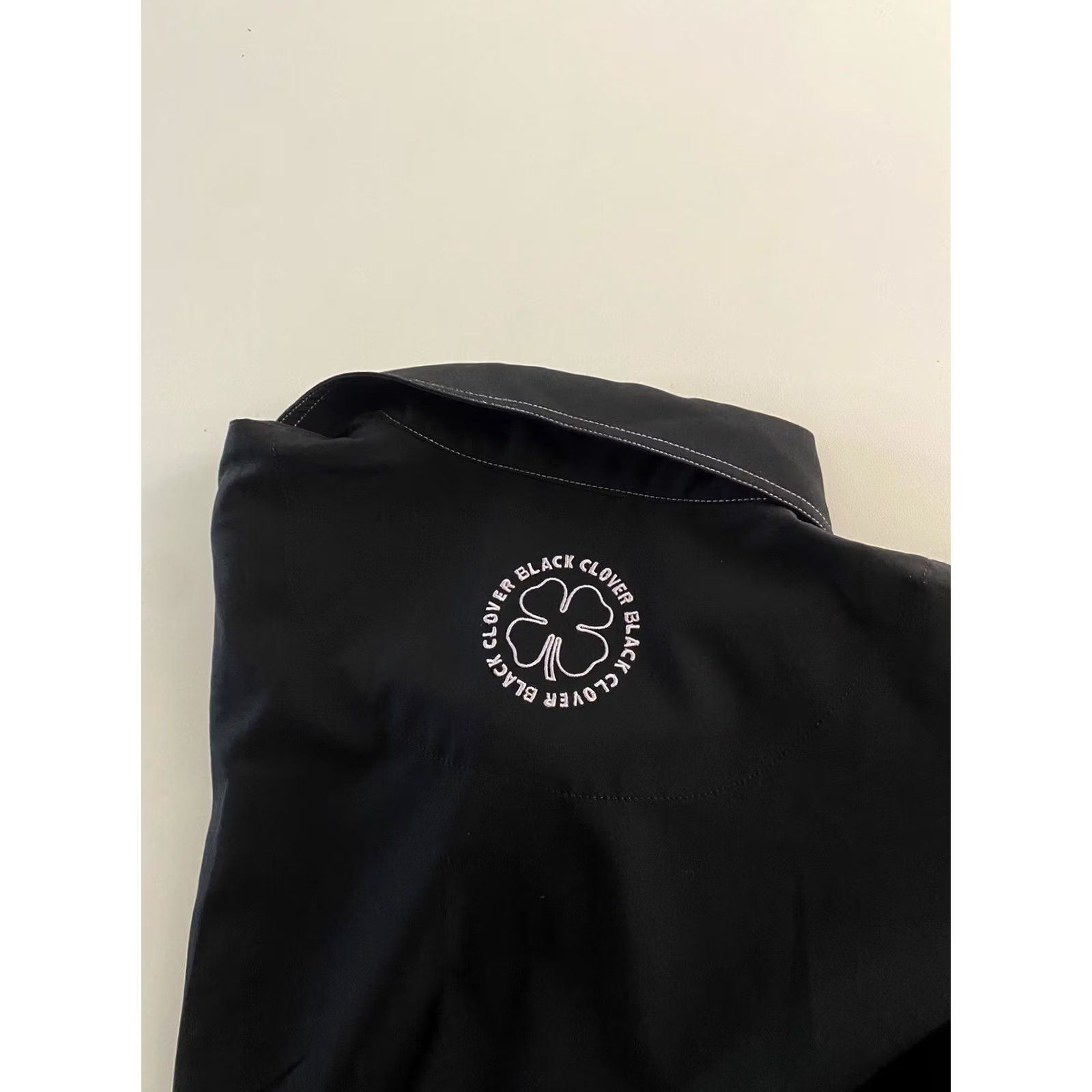 Vintage VINTAGE Black Clover Polo Shirt XL Mens Detroit MGM Grand Tap Black Clover Polo Shirt XL Mens Detroit MGM Grand Tap Size US XL / EU 56 / 4 - 6 Thumbnail