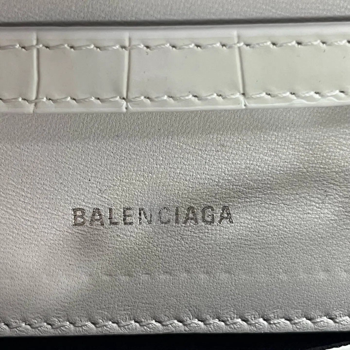 Balenciaga Balenciaga Black bag with a logo featuring a printed white Size ONE SIZE - 5 Thumbnail