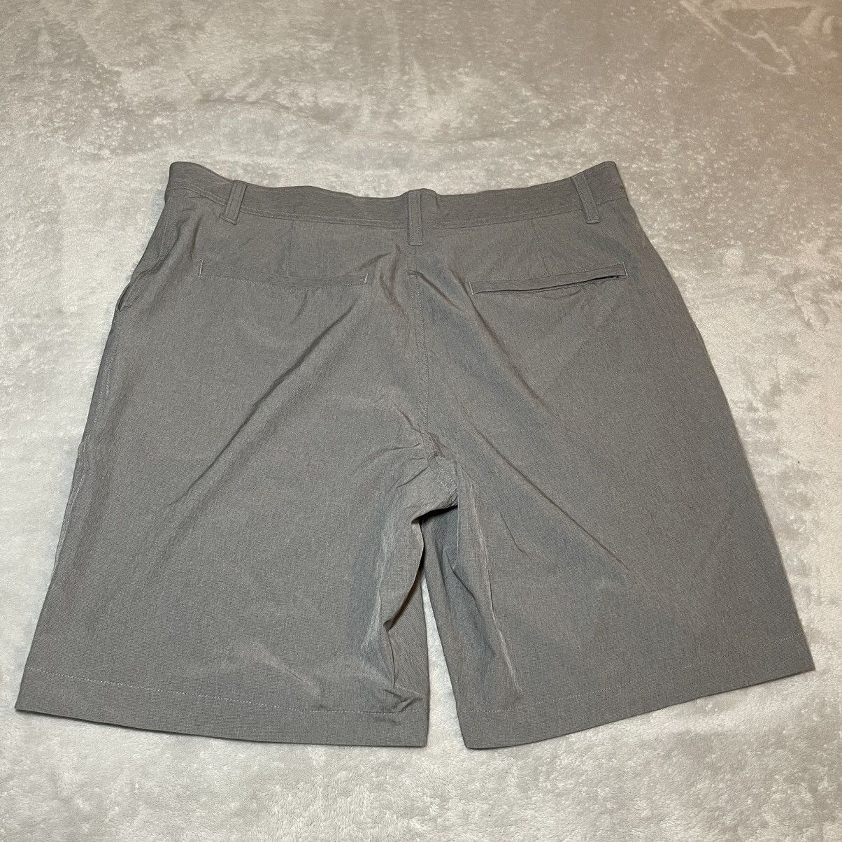 Other 32 Degrees Cool Stretch Performance Mens Shorts Gray Size 34 Size US 36 / EU 52 - 2 Thumbnail