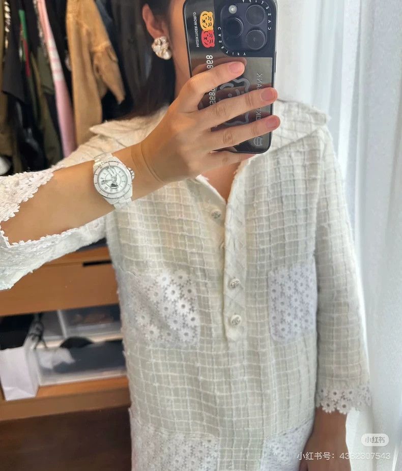 Chanel Chanel 21C early spring show white lace flower pocket long Size XS / US 0-2 / IT 36-38 - 8 Thumbnail