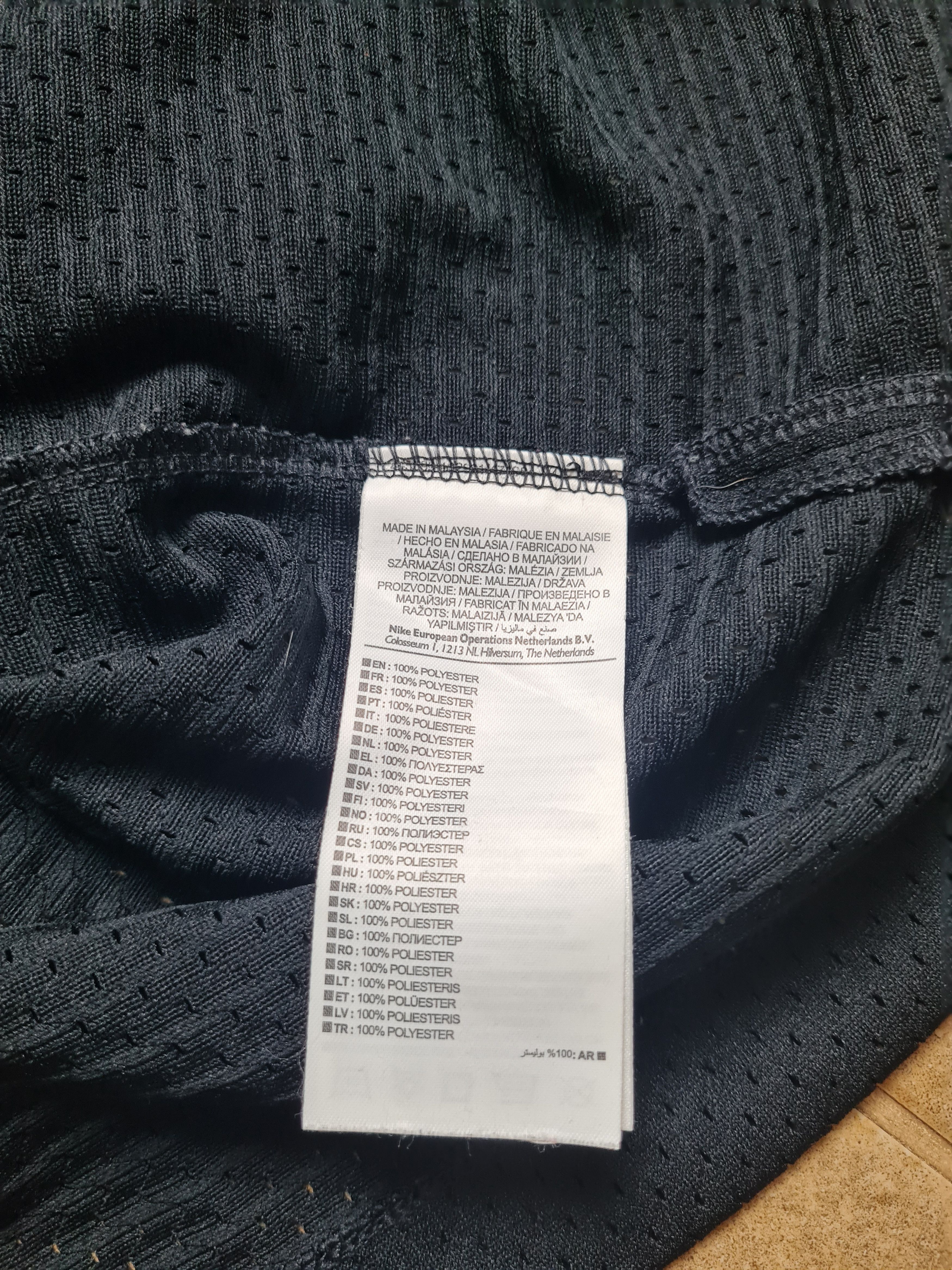 Nike Nike Air Long Sleeve Crew Mesh Shirt Max Black Grey T-shirt Size US L / EU 52-54 / 3 - 4 Thumbnail
