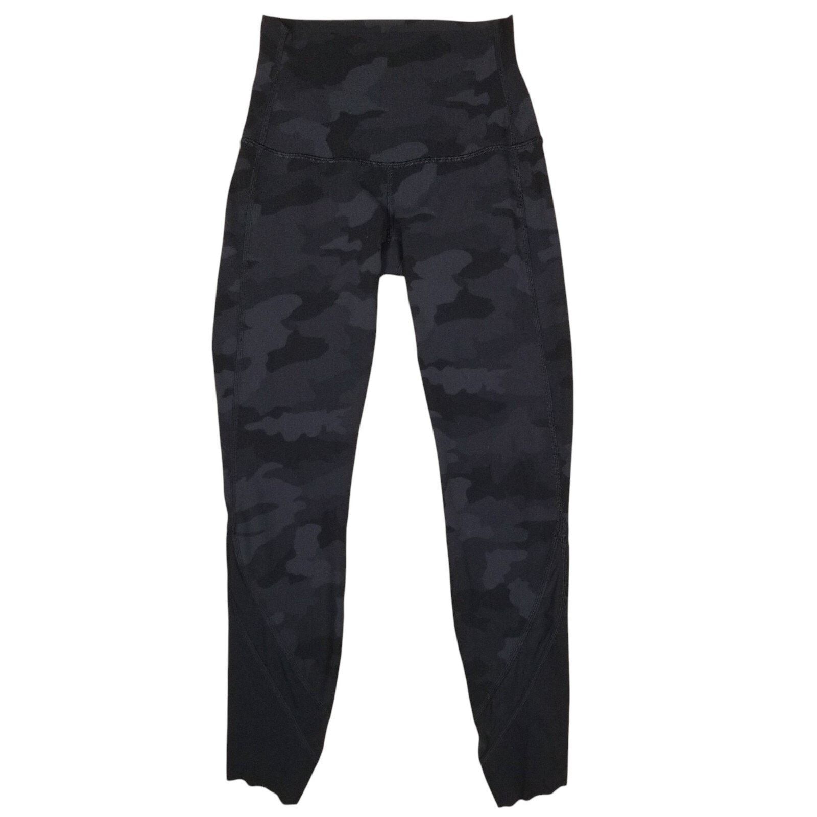 Lululemon Lululemon Wunder Under Crop High-Rise Sz 2 Size 26" / US 2 / IT 38 - 1 Thumbnail