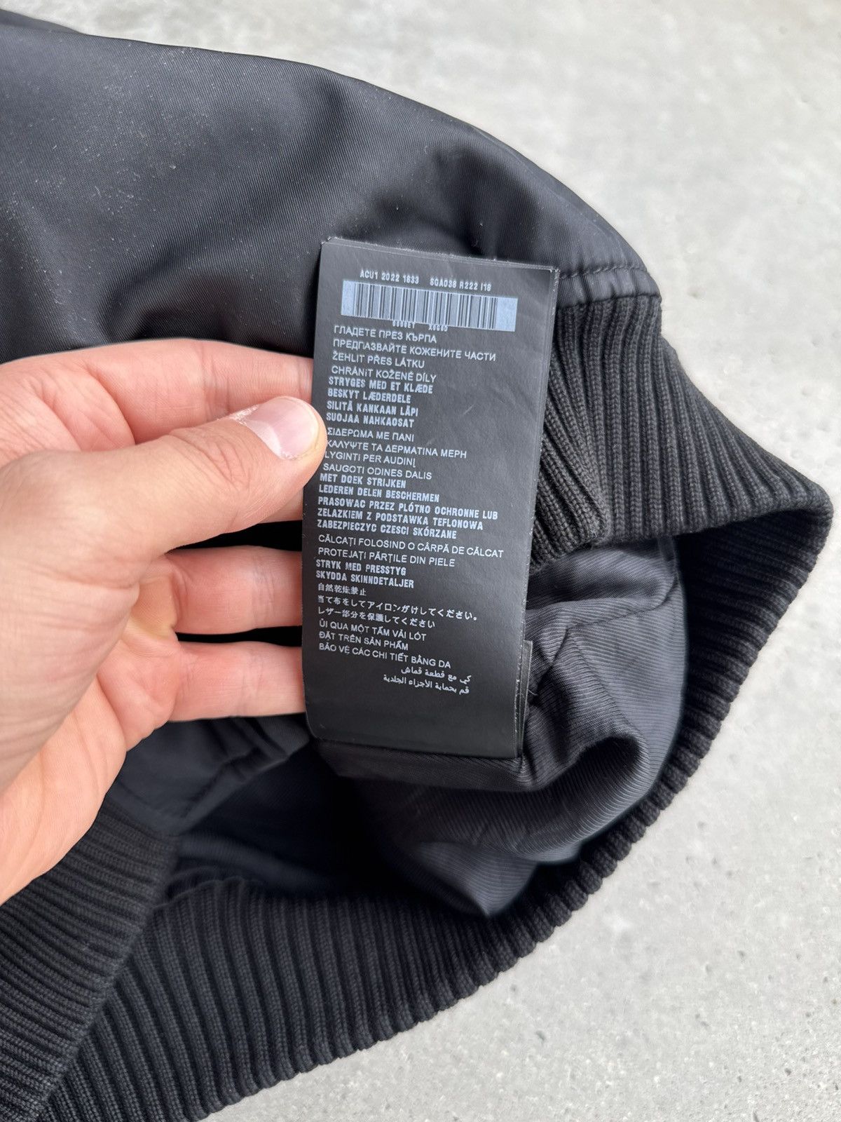 Prada Prada Re-Nylon Bomber Jacket Grail Designer Basic black rare Size US M / EU 48-50 / 2 - 11 Thumbnail