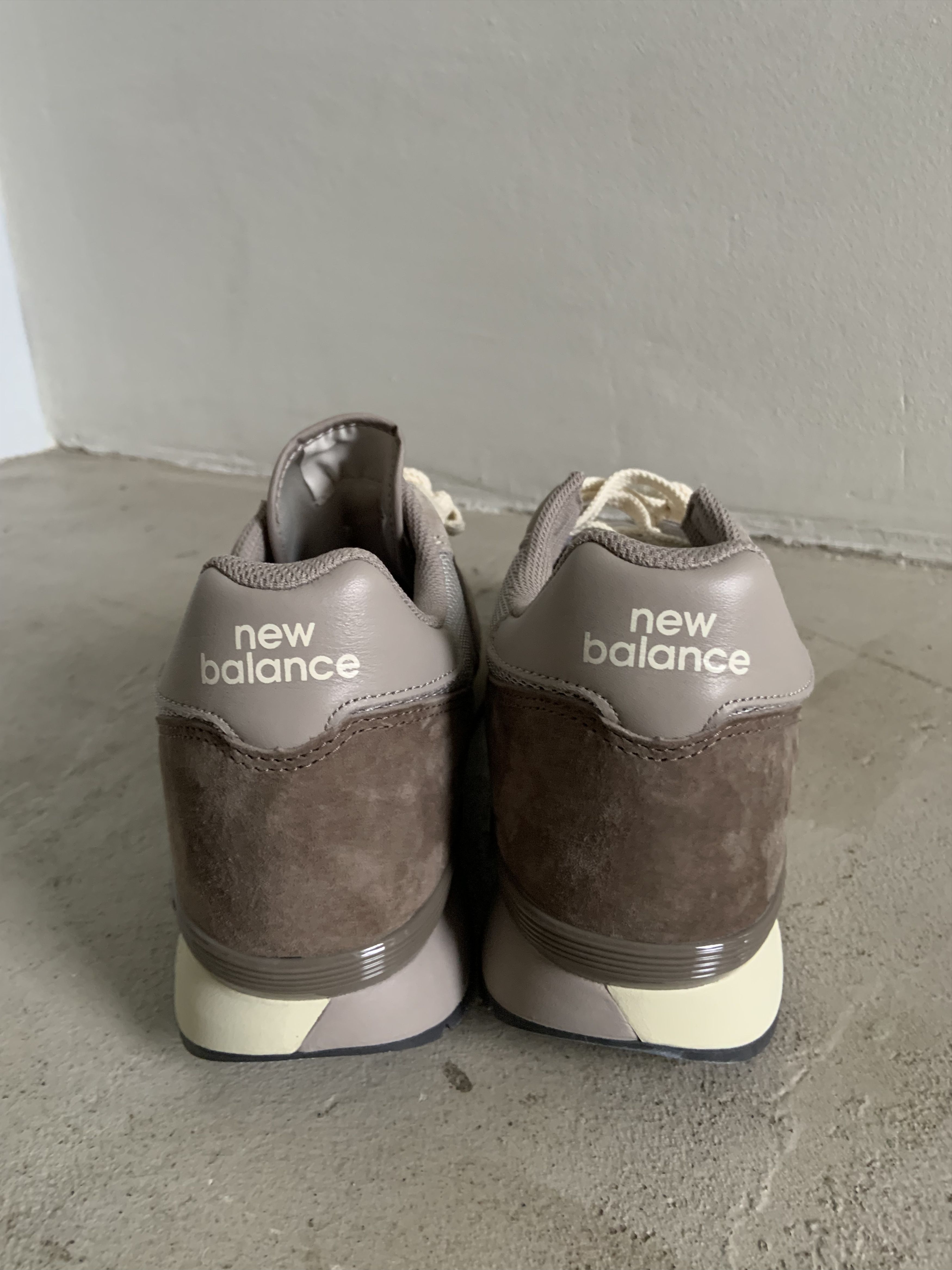 Auralee US 11 New Balance 475 London Fog Taupe Grey Size US 11 / EU 44 - 17 Thumbnail