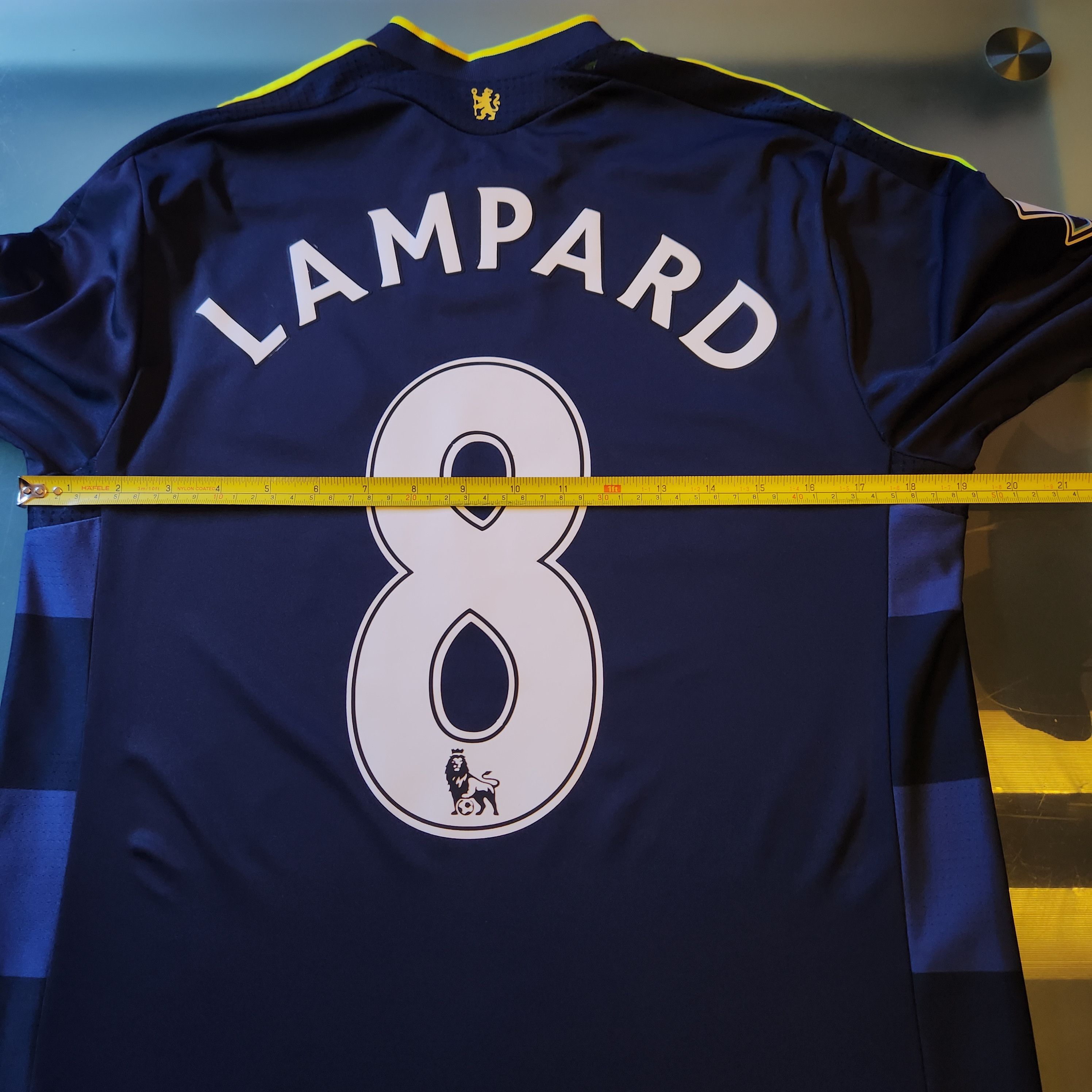 Adidas Authentic Retro Chelsea LAMPARD 2009-2010 09/10 Away Jersey Size US S / EU 44-46 / 1 - 14 Thumbnail