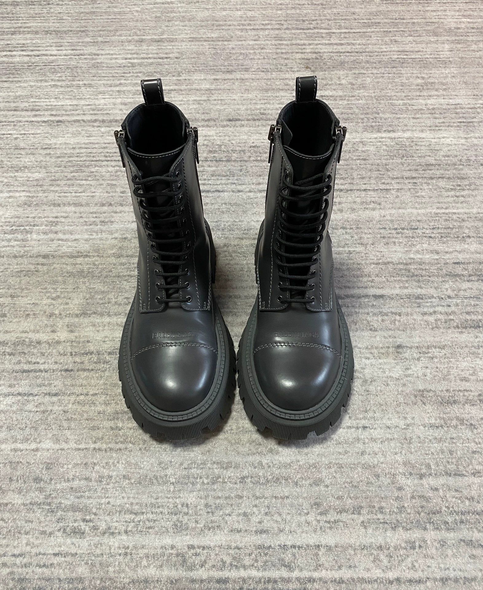 Balenciaga Balenciaga Tractor Hi-Top Lace-Up Derby Boot Round Toe Size US 8.5 / IT 38.5 - 1 Thumbnail