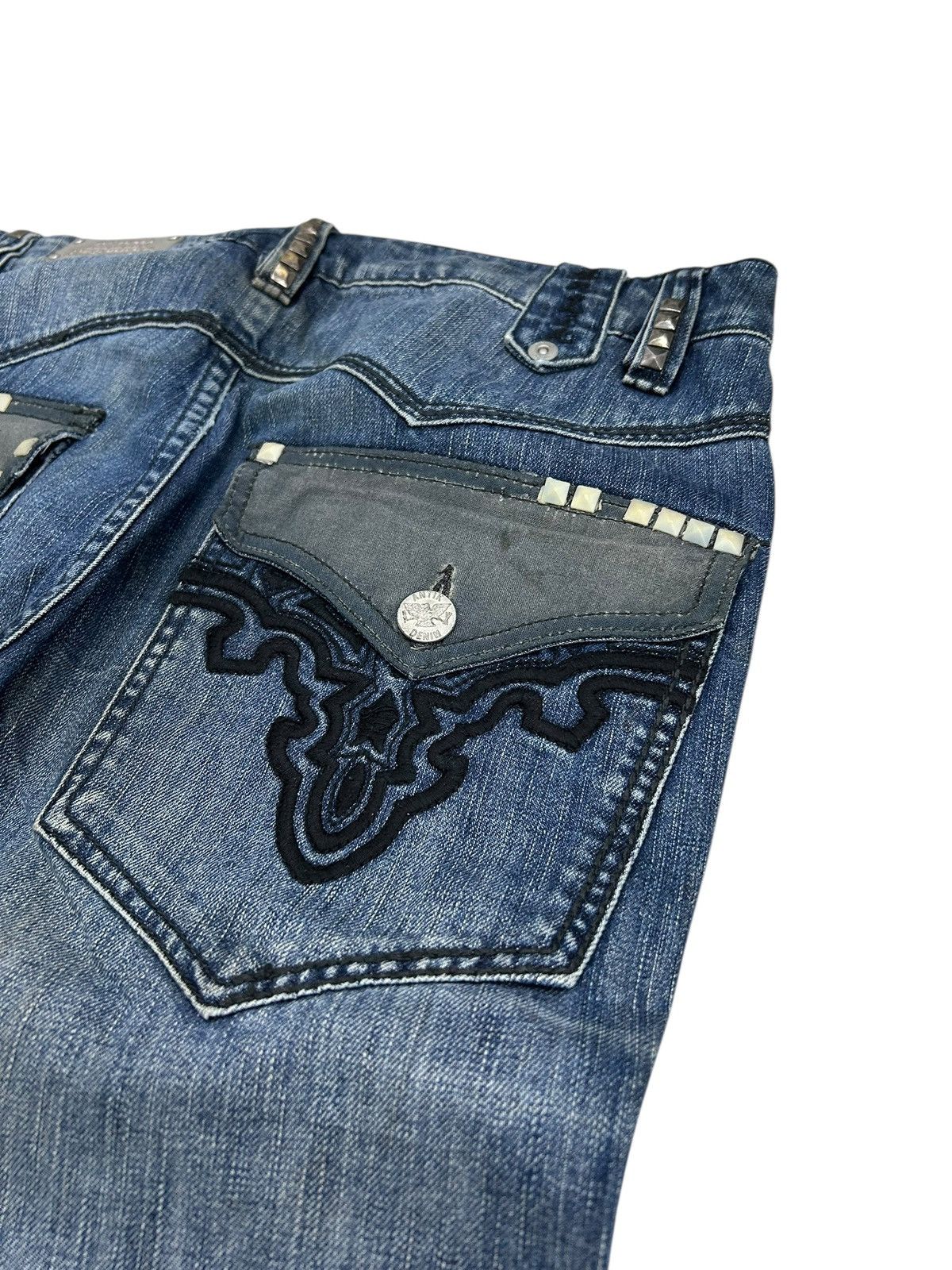 20471120 × GOSTAR DE FUGA × Japanese Brand Antik Heritage Denim Baggy Style Studded Mud Washed Distress Size US 34 / EU 50 - 12 Thumbnail