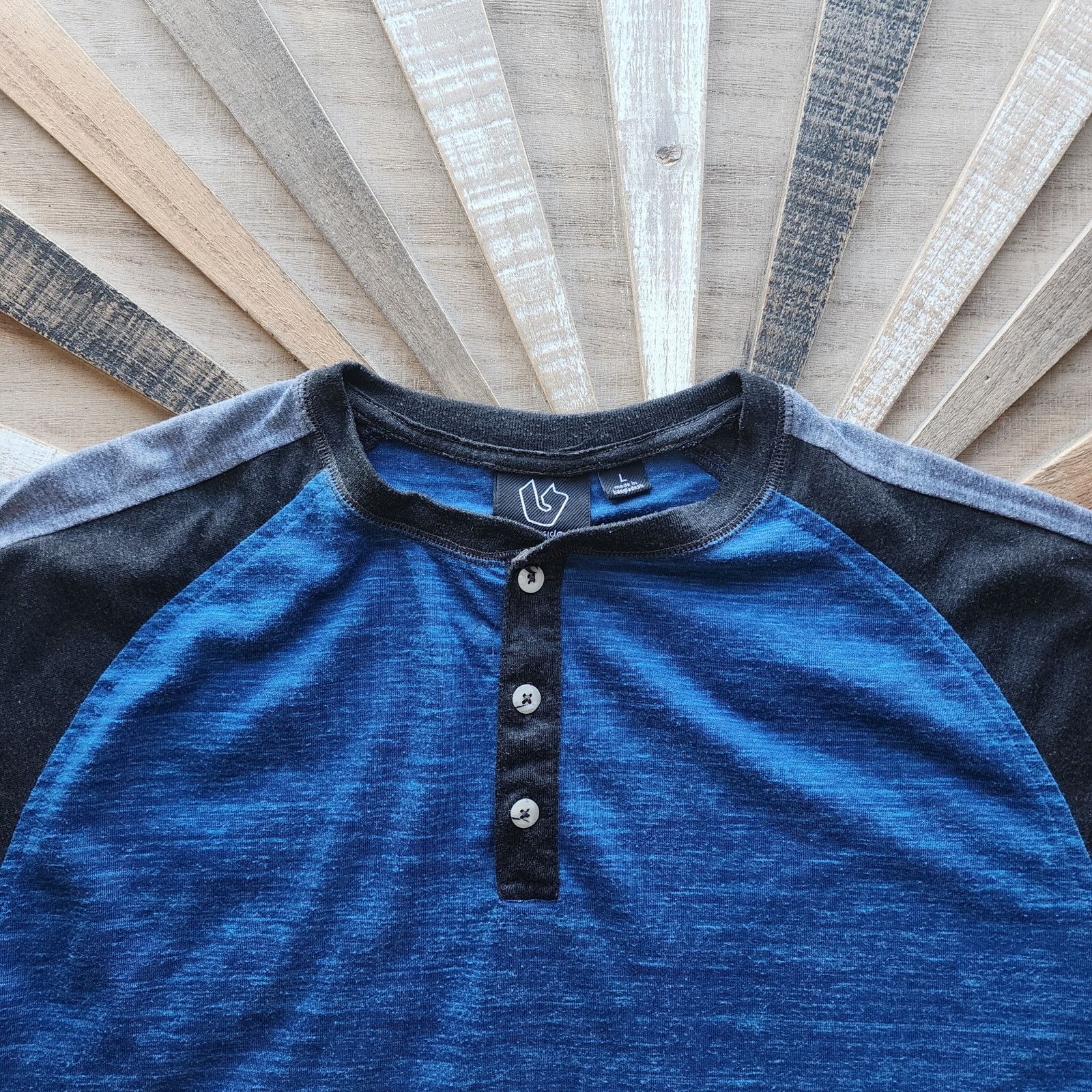 Burnside Burnside Men's Two-Tone Blue Henley Cotton Shirt L Size US L / EU 52-54 / 3 - 1 Thumbnail