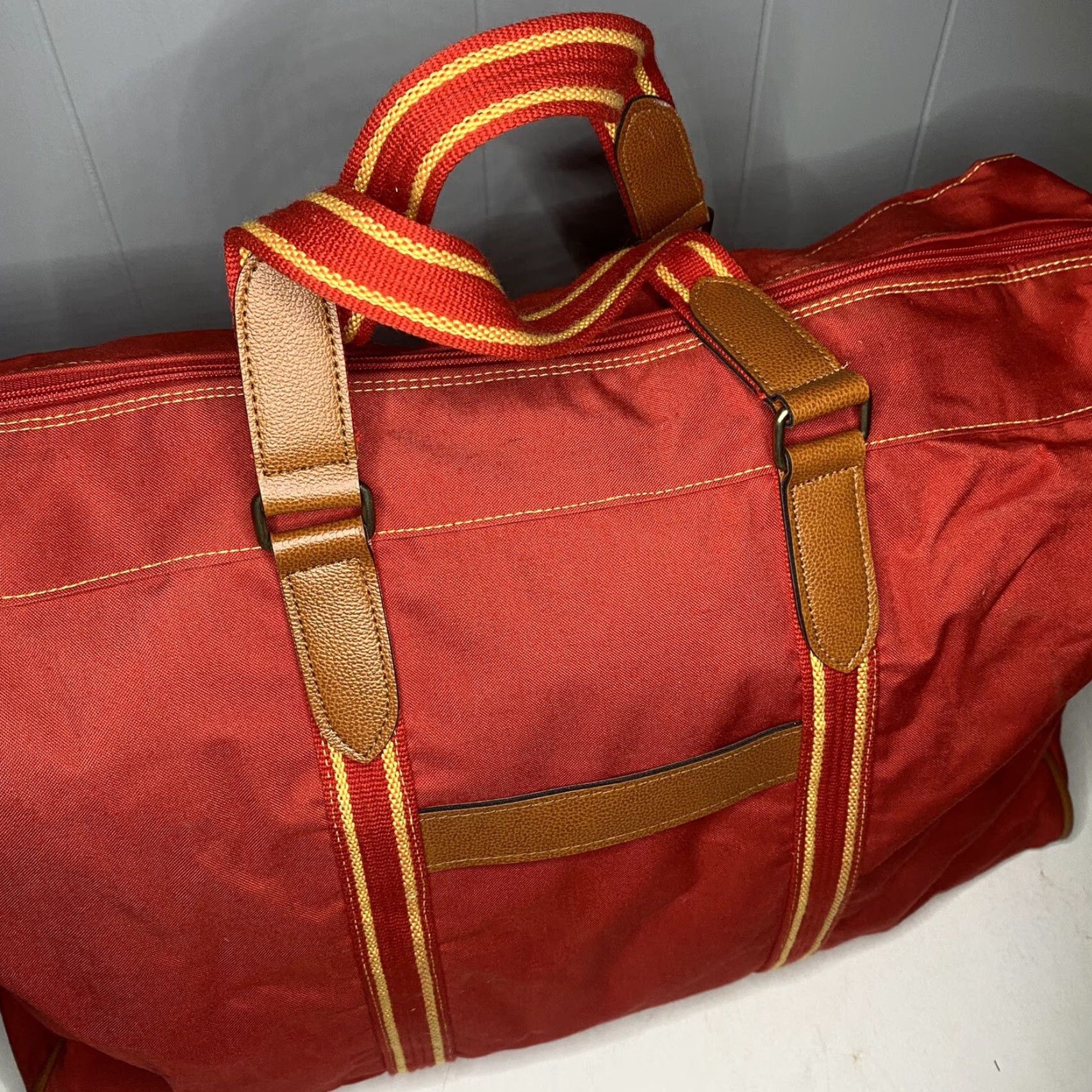 Vintage VINTAGE Sophia Canvas Tote Bag Red 90s Unisex Adults Leather Straps Size ONE SIZE - 3 Thumbnail