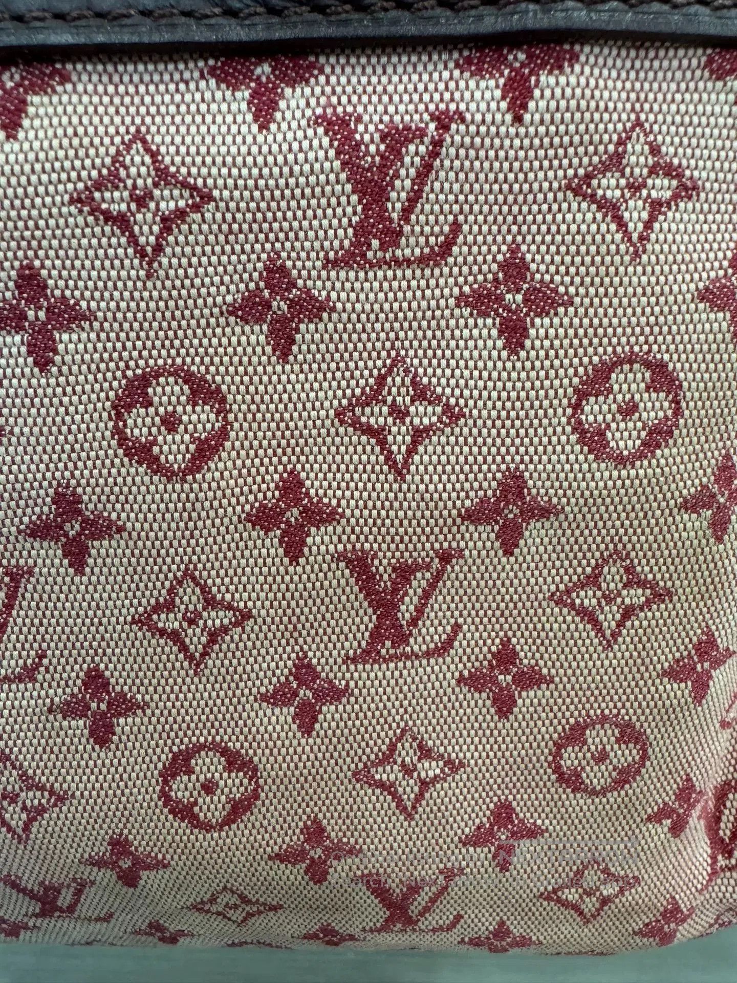 Louis Vuitton Louis Vuitton Pink Denim Logo Boston Bag. Size ONE SIZE - 4 Thumbnail