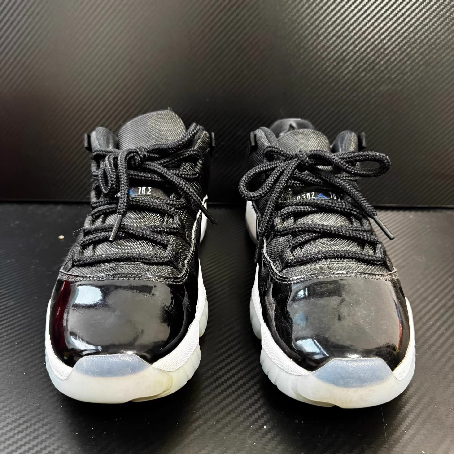 Nike Air Jordan 11 Low Q11 Size US 10 / EU 43 - 4 Thumbnail