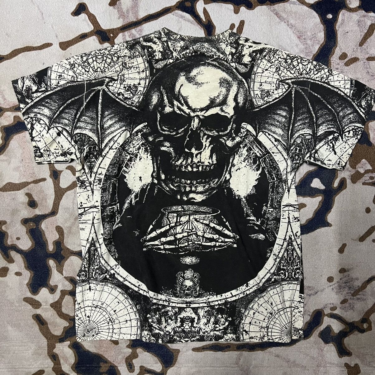 Band Tees Avenged Sevenfold “Hail to the King” Overprint Tee Size US L / EU 52-54 / 3 - 1 Thumbnail