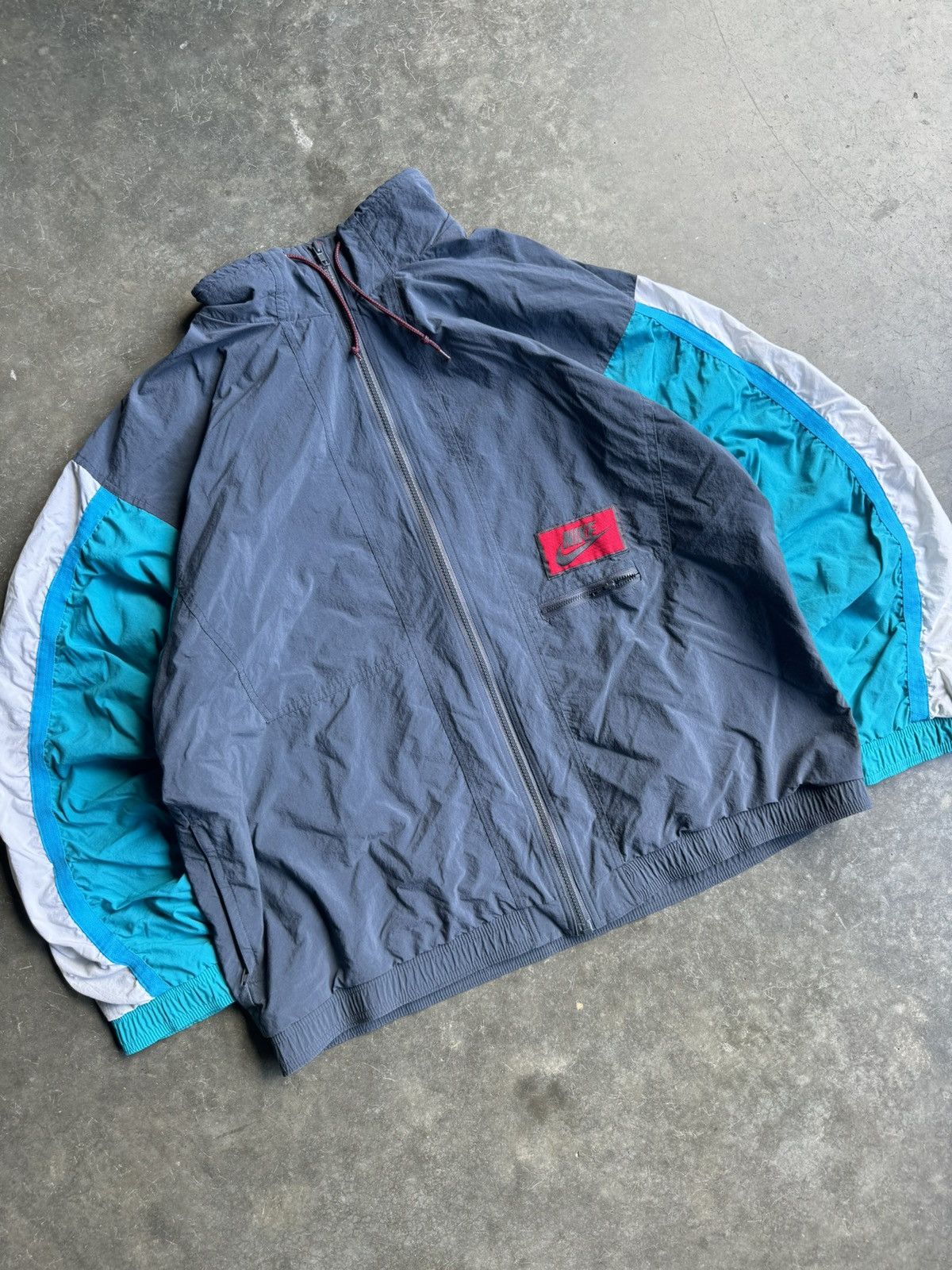 Nike 80s Nike Multi-Colored Streetwear Rare Windbreaker Size US XL / EU 56 / 4 - 6 Thumbnail