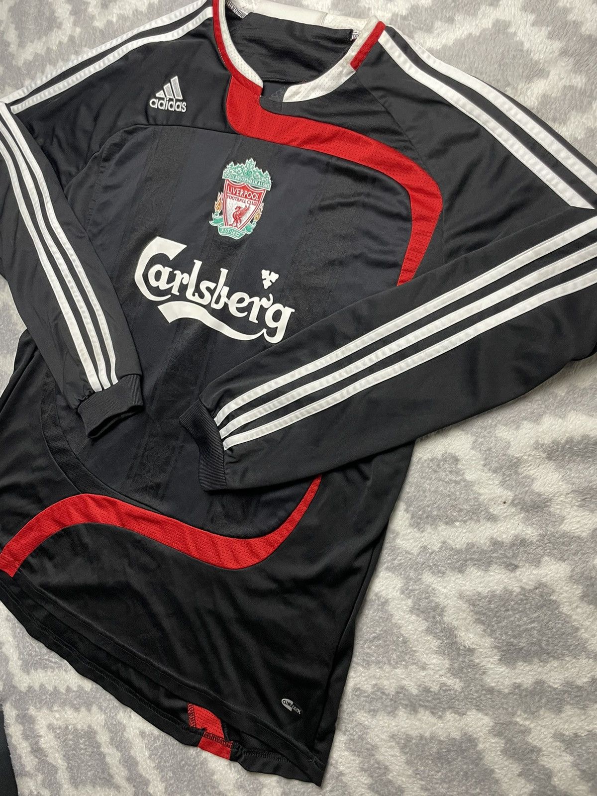 Adidas jersey adidas liverpool 2007/2008 Size US L / EU 52-54 / 3 - 1 Thumbnail