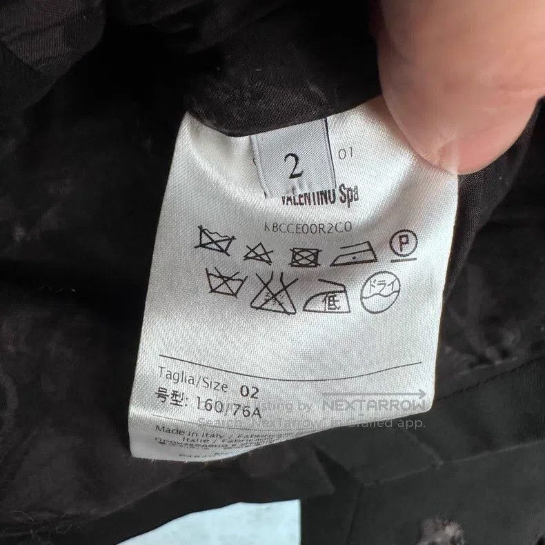 Valentino Valentino Black embroidered heavy work butterfly jacket Size US XS / EU 42 / 0 - 5 Thumbnail
