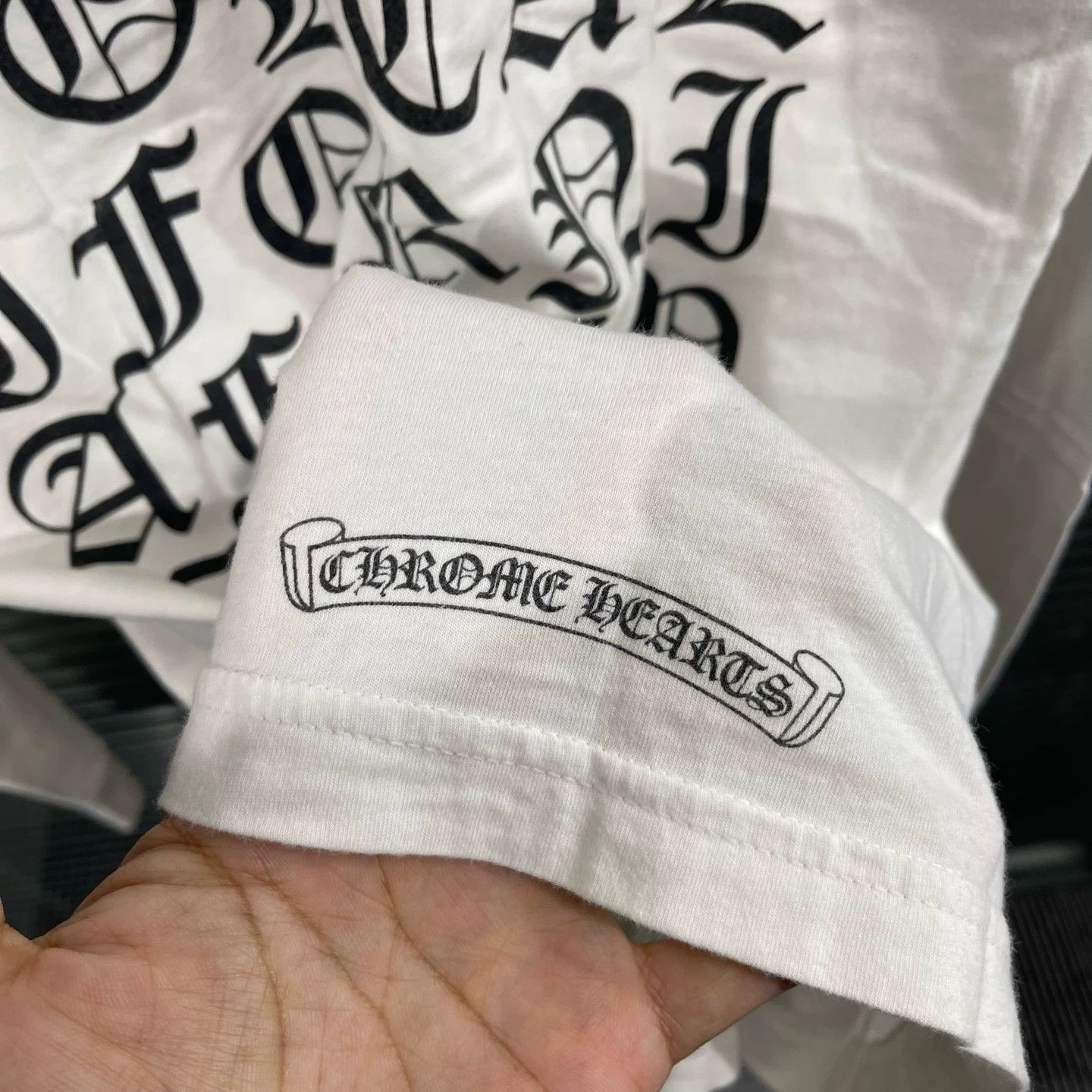 Chrome Hearts Chrome Hearts Back Full Sanskrit Scroll Print LS M New Size US M / EU 48-50 / 2 - 7 Thumbnail