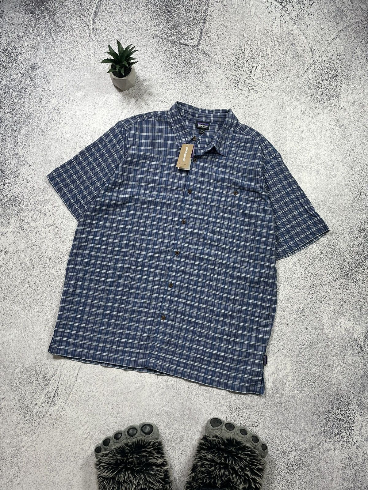 Patagonia × Vintage Patagonia Outdoor Organic Cotton Button Up Camp Shirt Size US XL / EU 56 / 4 - 1 Thumbnail