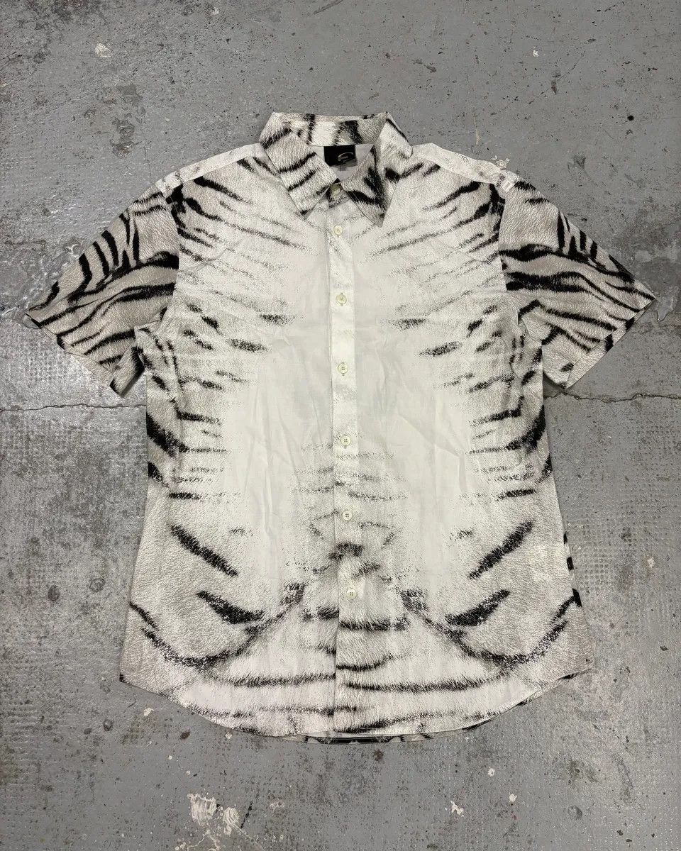 Just Cavalli 2000s Cavalli Black & White Safari Savage Zebra Short Sleeves Shirt Size US M / EU 48-50 / 2 - 1 Thumbnail