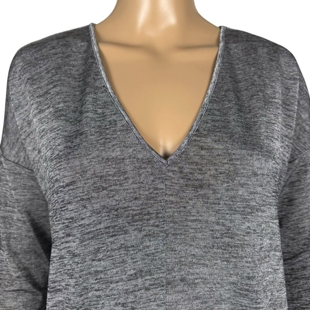 Kenneth Cole Kenneth Cole Grey Melange Hi Low V-Neck Sweater Size S Size S / US 4 / IT 40 - 2 Thumbnail