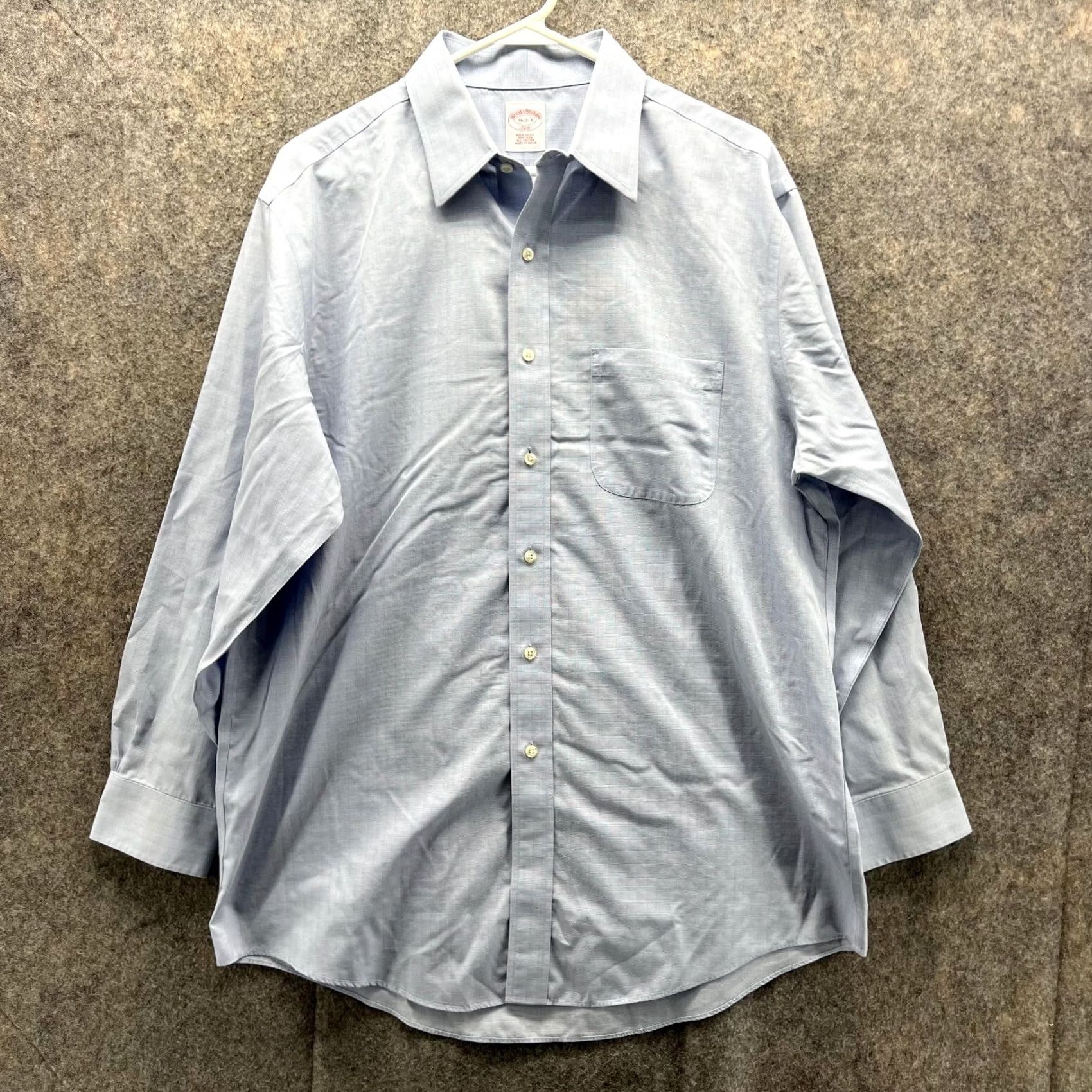 Brooks Brothers VINTAGE Brooks Brothers 346 Shirt Men 16 2/3 Blue Casual Button-Down Regular Preppy Size US L / EU 52-54 / 3 - 2 Thumbnail