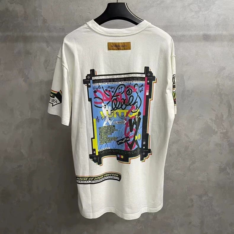 Louis Vuitton Louis Vuitton size 4l White logo monogram printed short sle Size US M / EU 48-50 / 2 - 5 Thumbnail