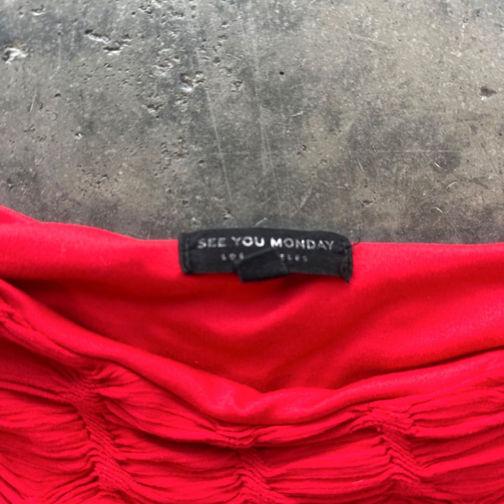 Vintage VINTAGE Y2k Bubble Red Tight Knit Textured Double Lined Longsleeve Womens Medium Blouse Size M / US 6-8 / IT 42-44 - 3 Thumbnail