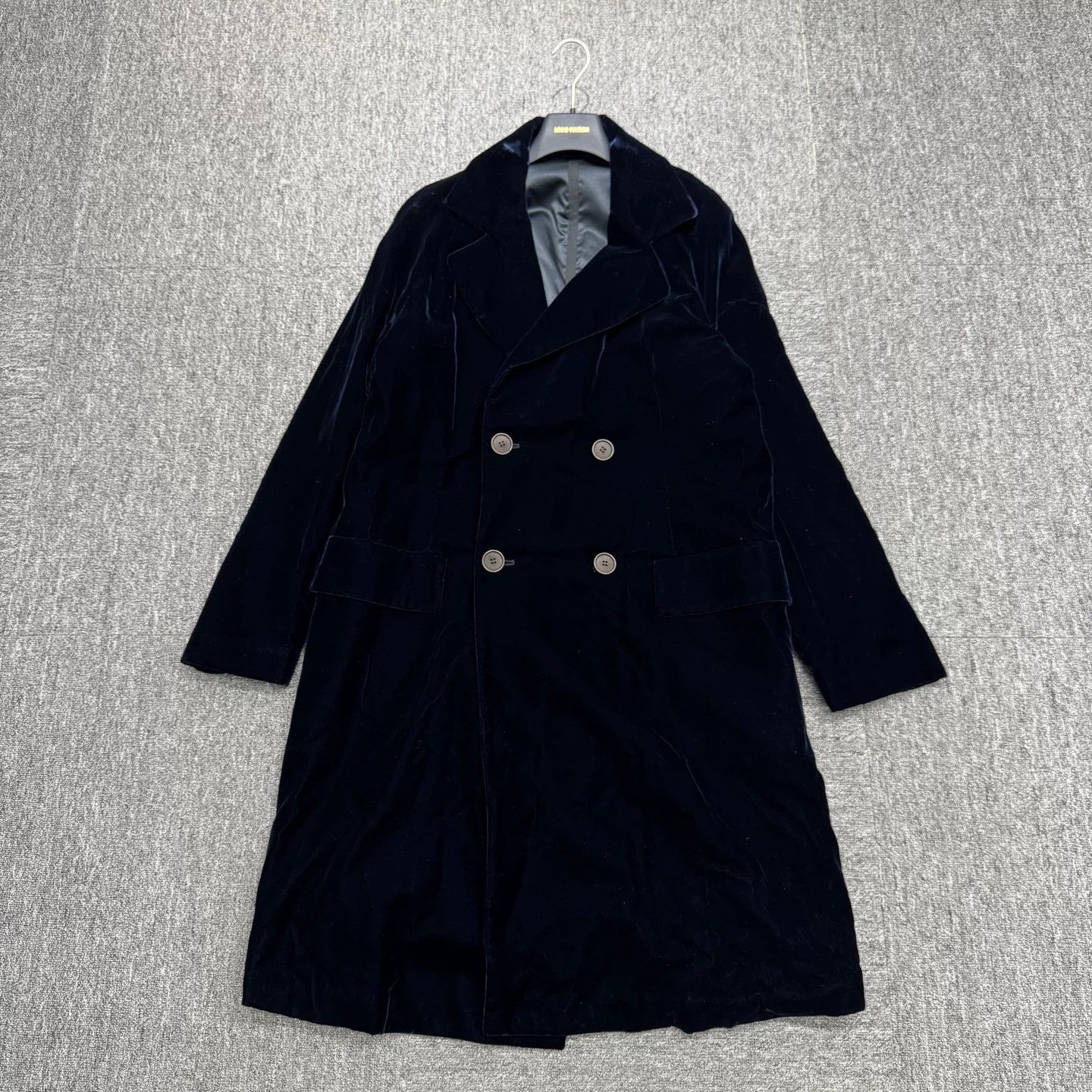 Giorgio Armani Giorgio Armani Velvet Coat Size US L / EU 52-54 / 3 - 1 Thumbnail