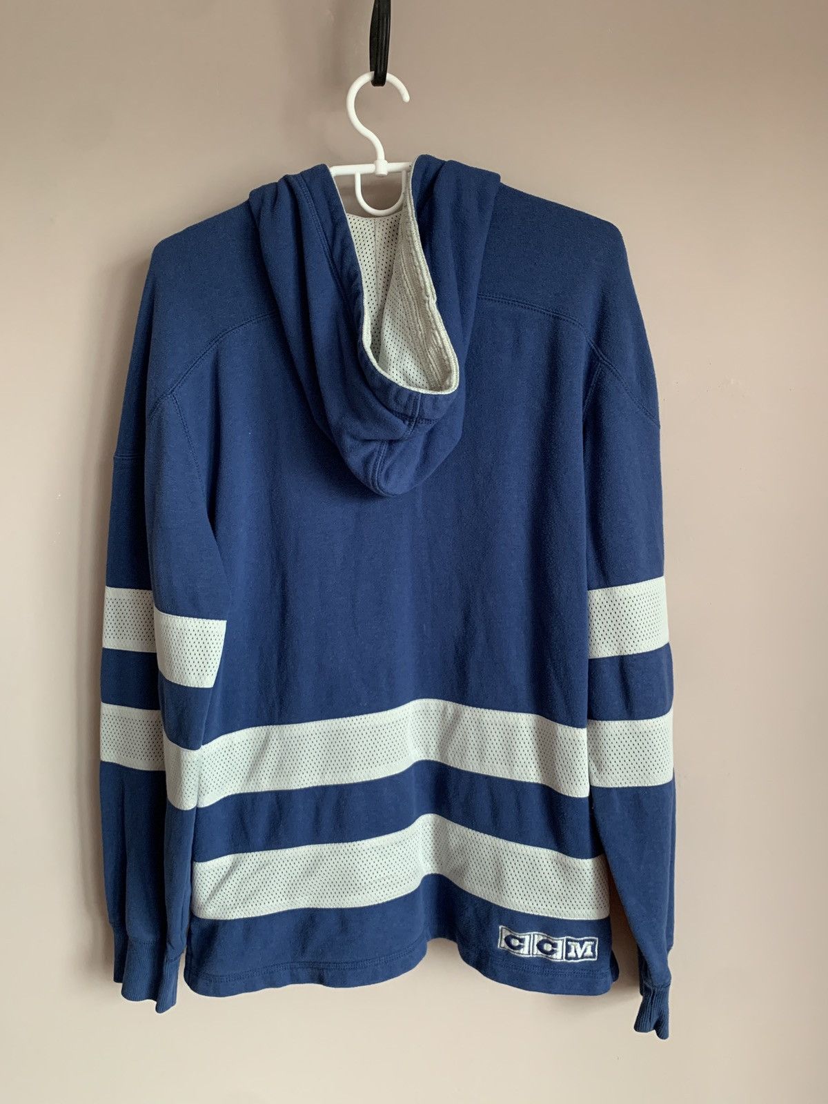 NHL Toronto Maple Leafs NHL Hoodie Hockey CCM Small Size US S / EU 44-46 / 1 - 2 Thumbnail