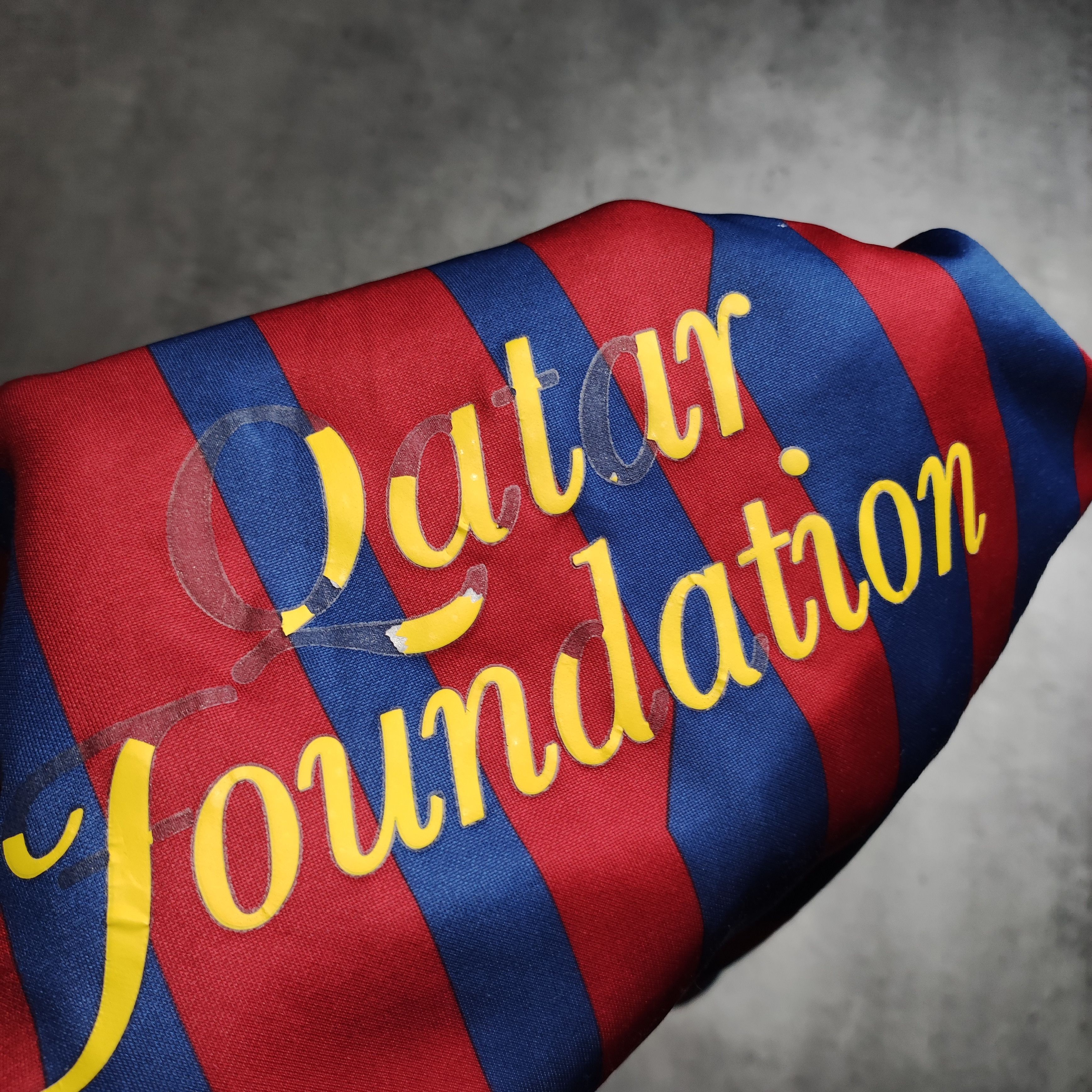 Nike RARE FC Barcelona x Nike Football 2011/12 Home Jersey Size US M / EU 48-50 / 2 - 6 Thumbnail