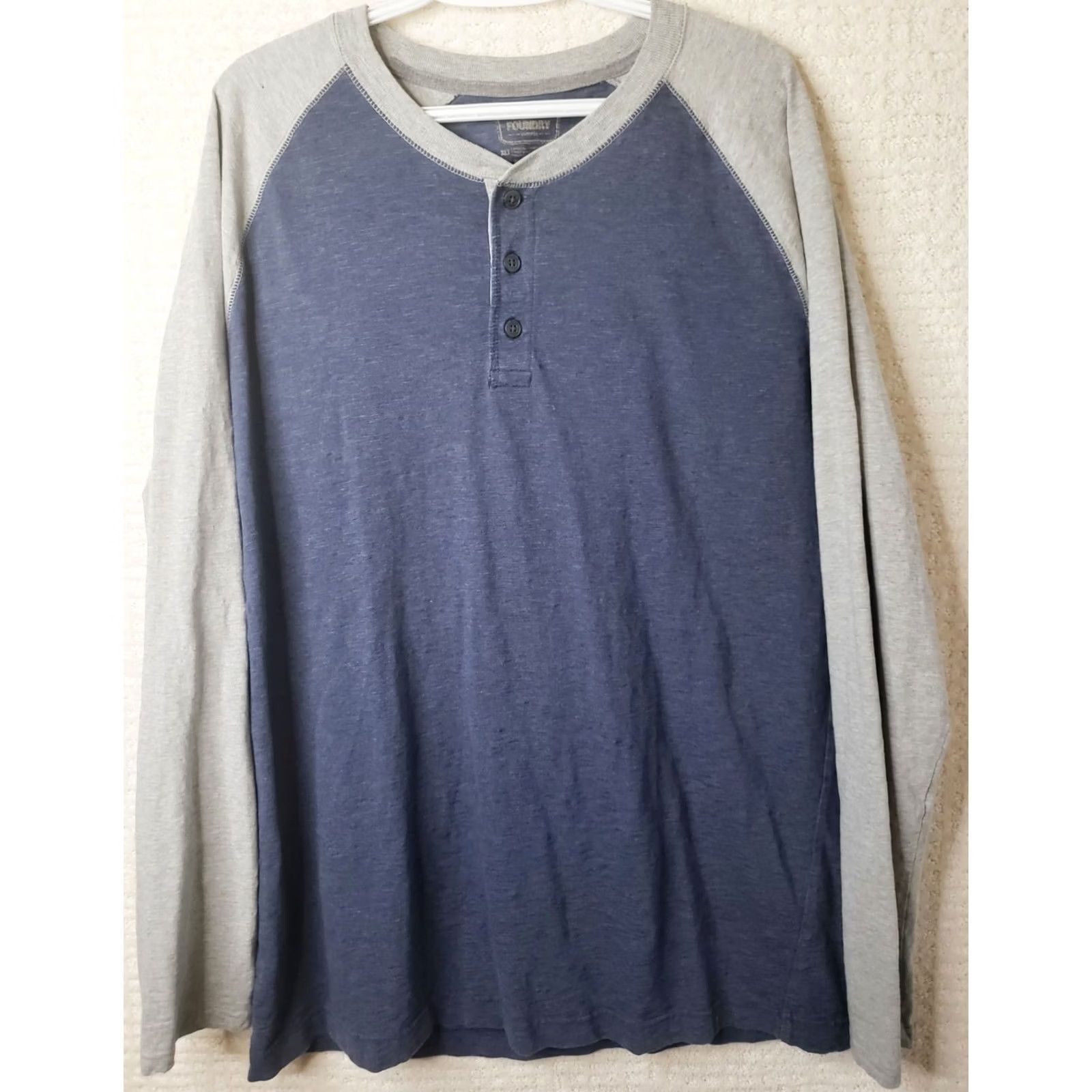 Vintage The Foundry Supply Co. Adult Men's Long Sleeve Henley T-Shirt XLT Blue Gray Shirt Regular Men Blues Gray The Foundry Henley T-Shirt Size US XL / EU 56 / 4 - 2 Thumbnail