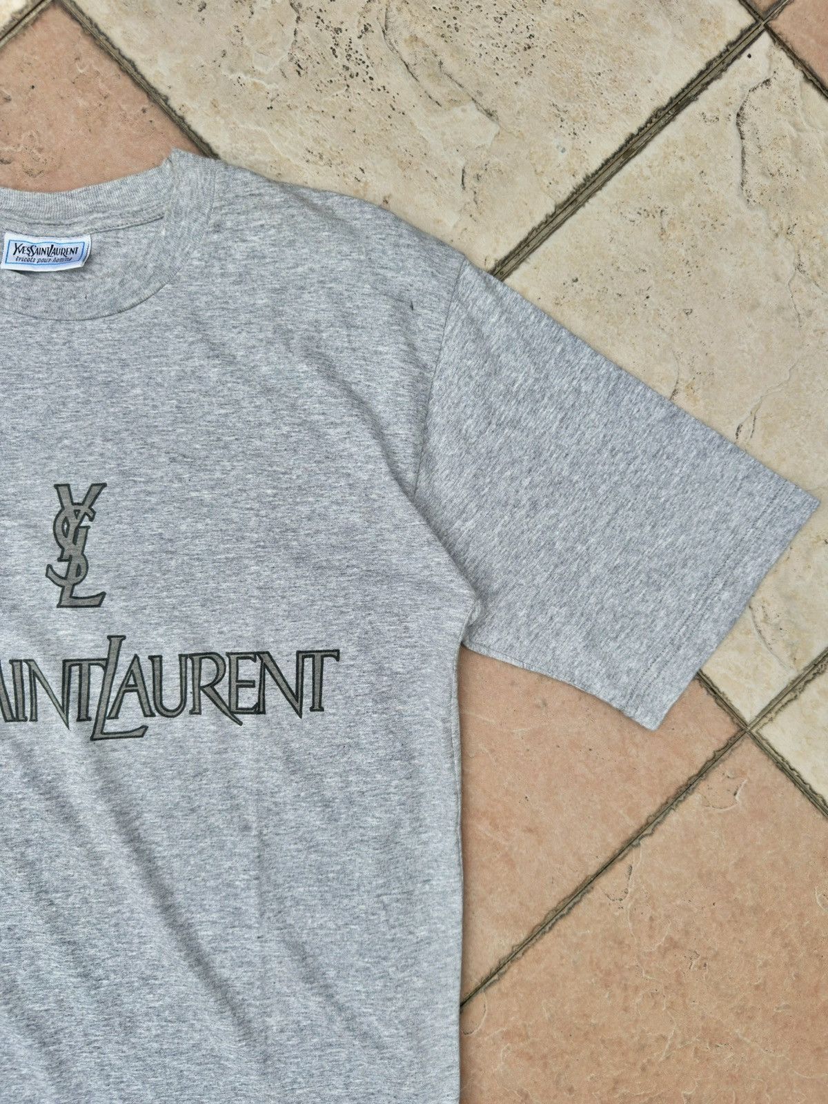 Designer × Vintage × Yves Saint Laurent Vintage Yves Saint Laurent Tshirt Size US M / EU 48-50 / 2 - 3 Thumbnail
