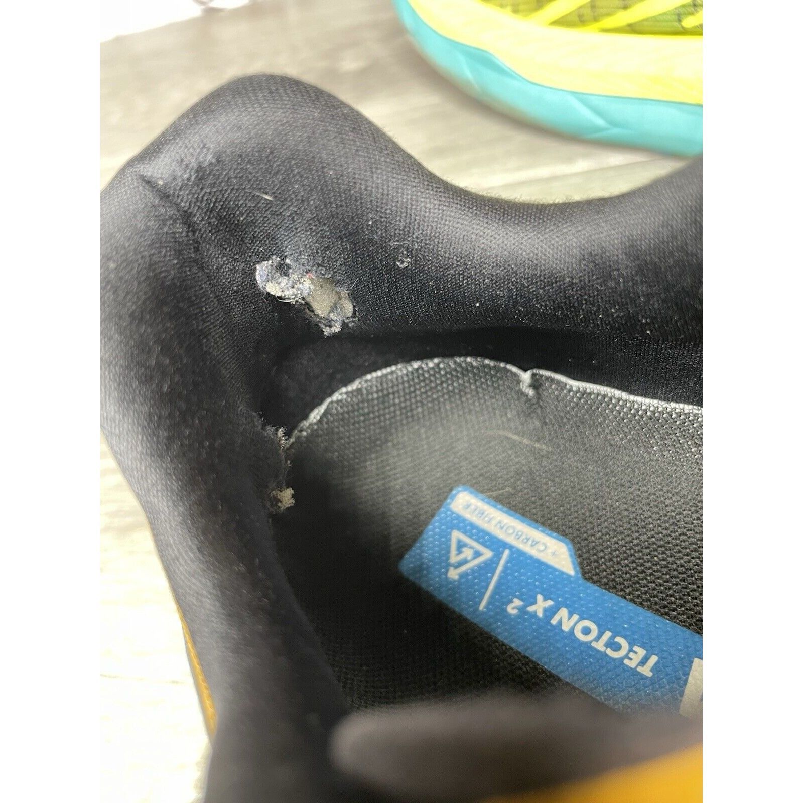 Hoka Hoka Tecton X2 Carbon Plate Yellow Synthetic Orange Lace Blu Size US 8.5 / EU 41-42 - 5 Thumbnail