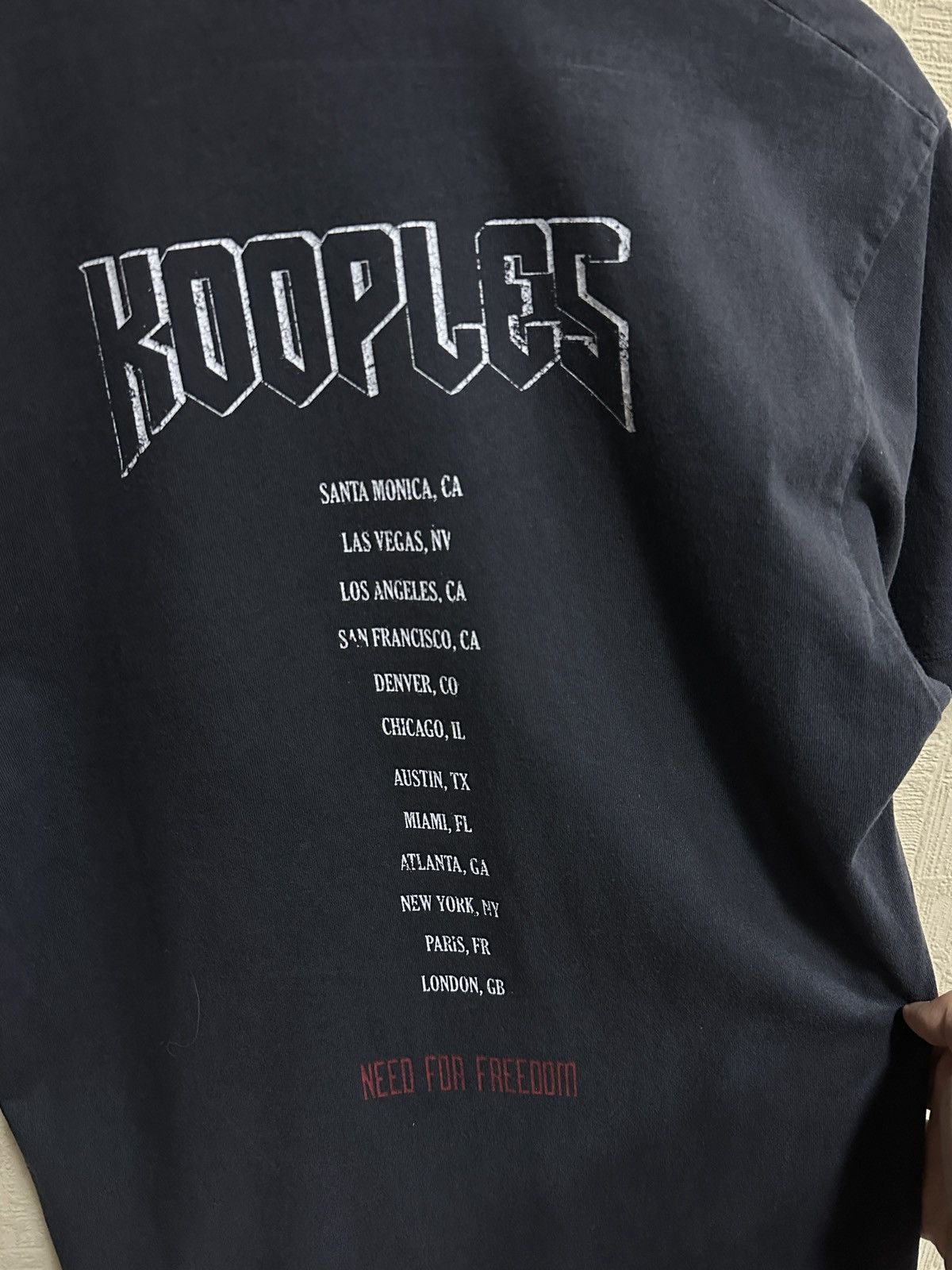 The Kooples The Kooples Paris Eagle American Flag Tour Faded Tee Y2k Size US M / EU 48-50 / 2 - 9 Thumbnail