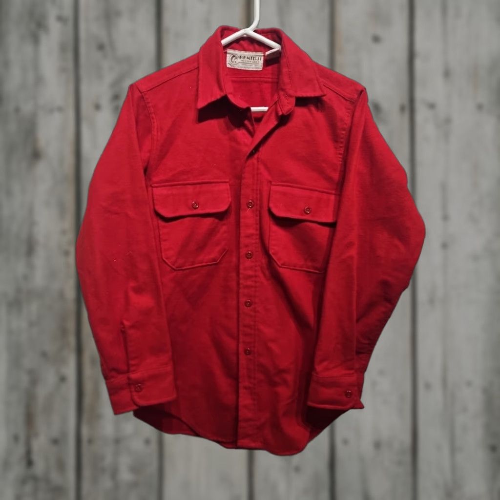 Vintage VINTAGE Bemidji Woolen Mills Red Cotton Chamois Button Front Field Shirt Mens Small USA Size US S / EU 44-46 / 1 - 1 Thumbnail