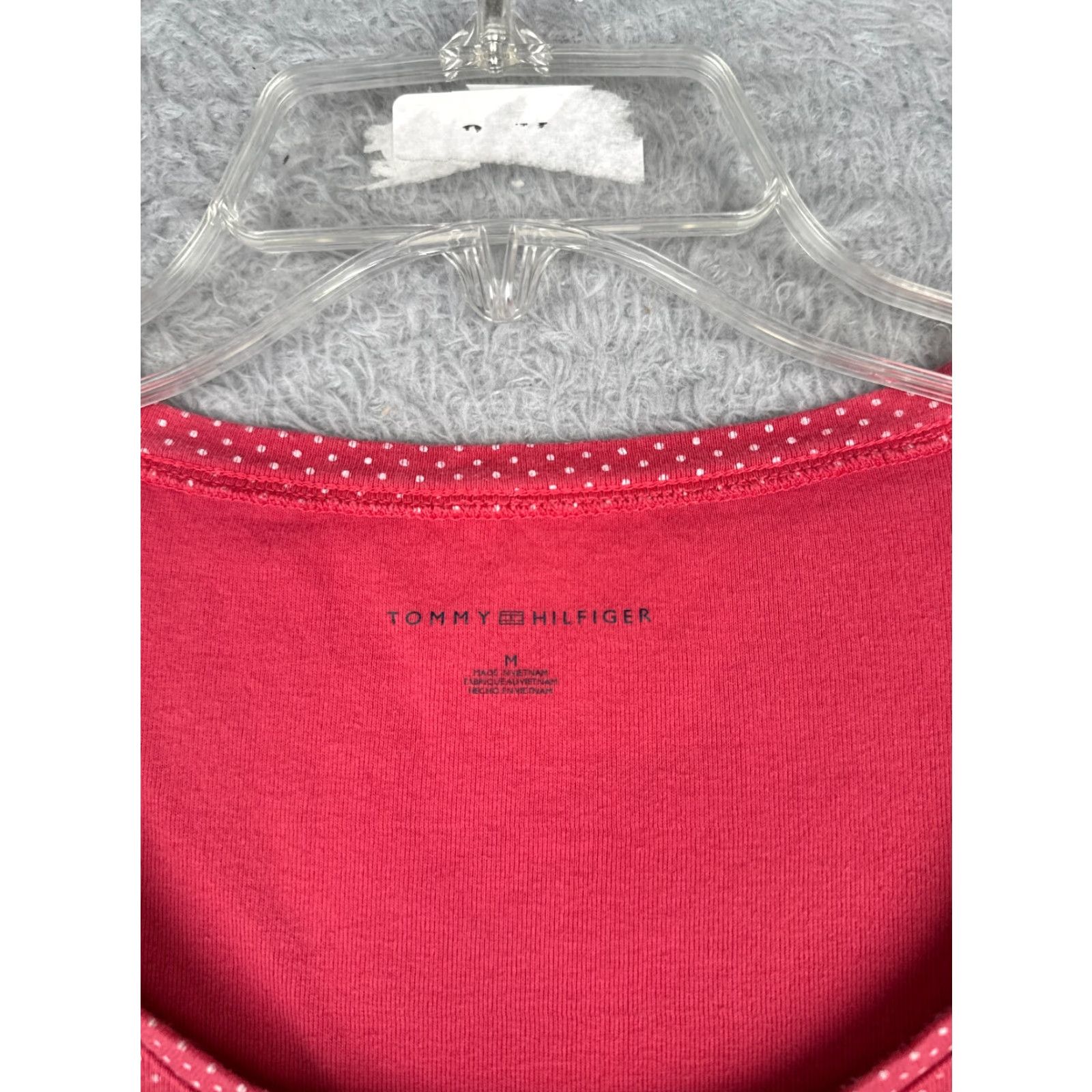 Tommy Hilfiger VINTAGE Tommy Hilfiger Shirt Womens Medium Pink Polka Dot Knit 100% Cotton Scoop Neck Short Sleeve Logo Casual 90s Size M / US 6-8 / IT 42-44 - 6 Thumbnail