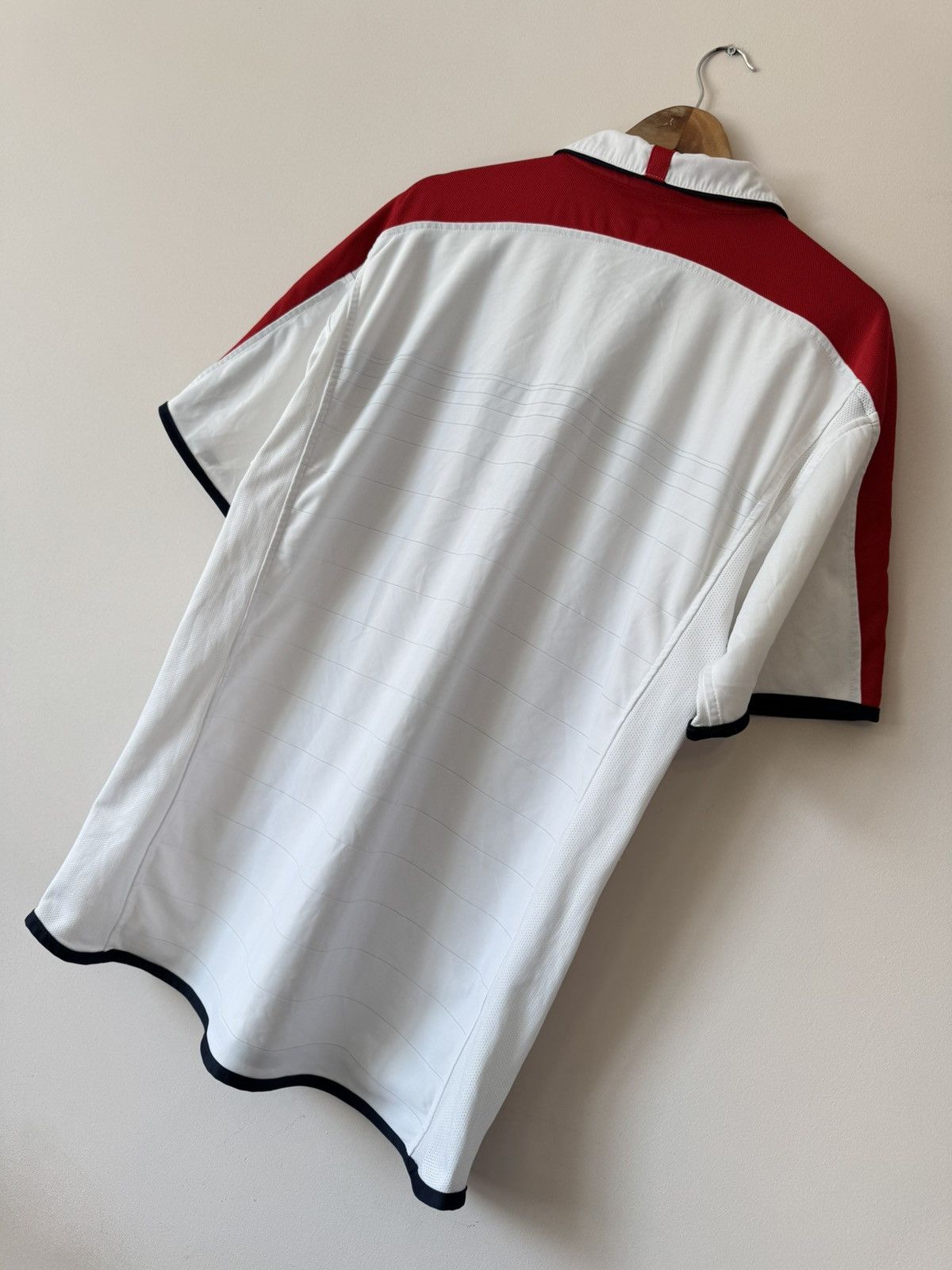 Umbro Vintage England 2004-2005 Home Soccer Jersey Football Shirt Size US XL / EU 56 / 4 - 13 Thumbnail