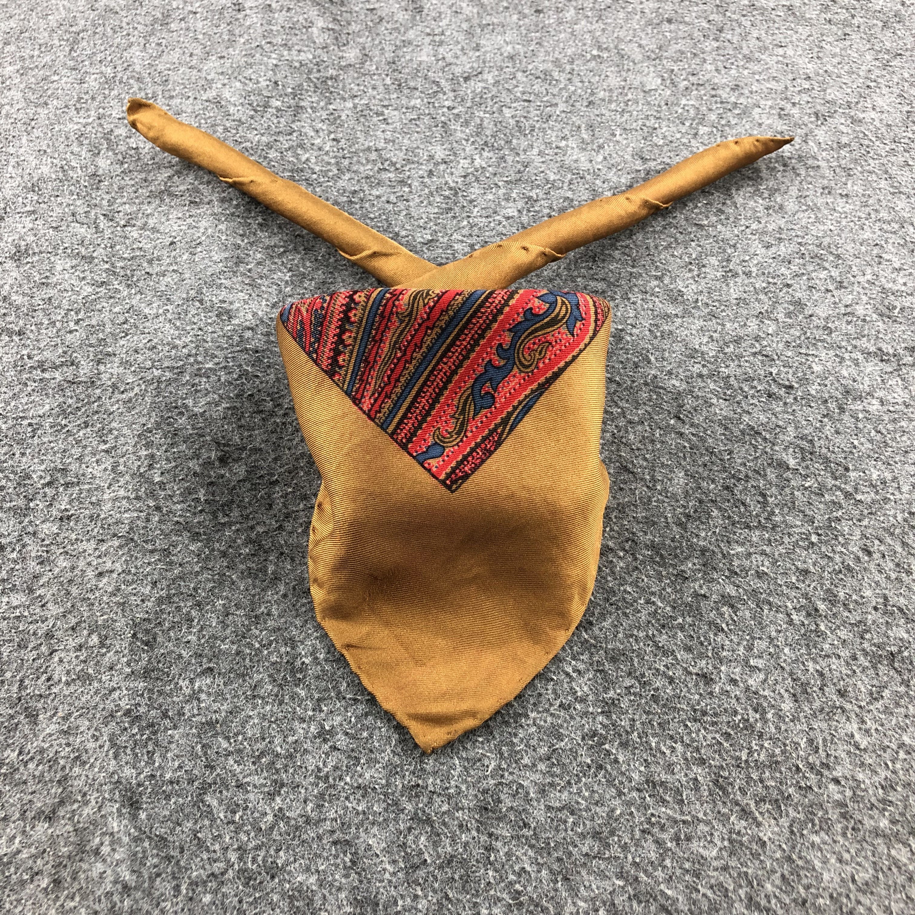 Other Vintage Paisley Silk Handkerchief Neckerchief Bandana H1330 Size ONE SIZE - 2 Thumbnail