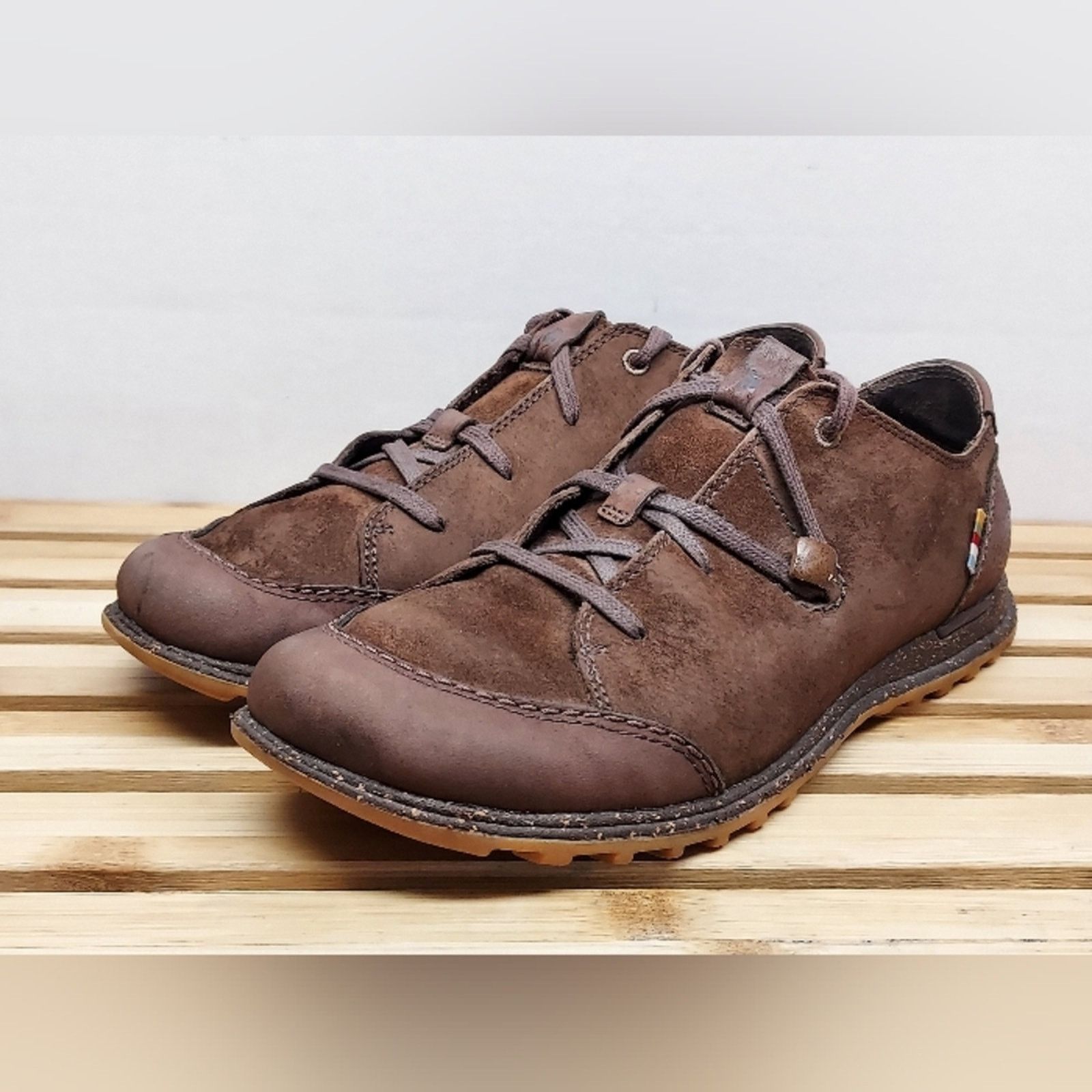 The North Face The North Face Womens Brown Casual Sneakers Size 9 Size US 9 / IT 39 - 1 Thumbnail
