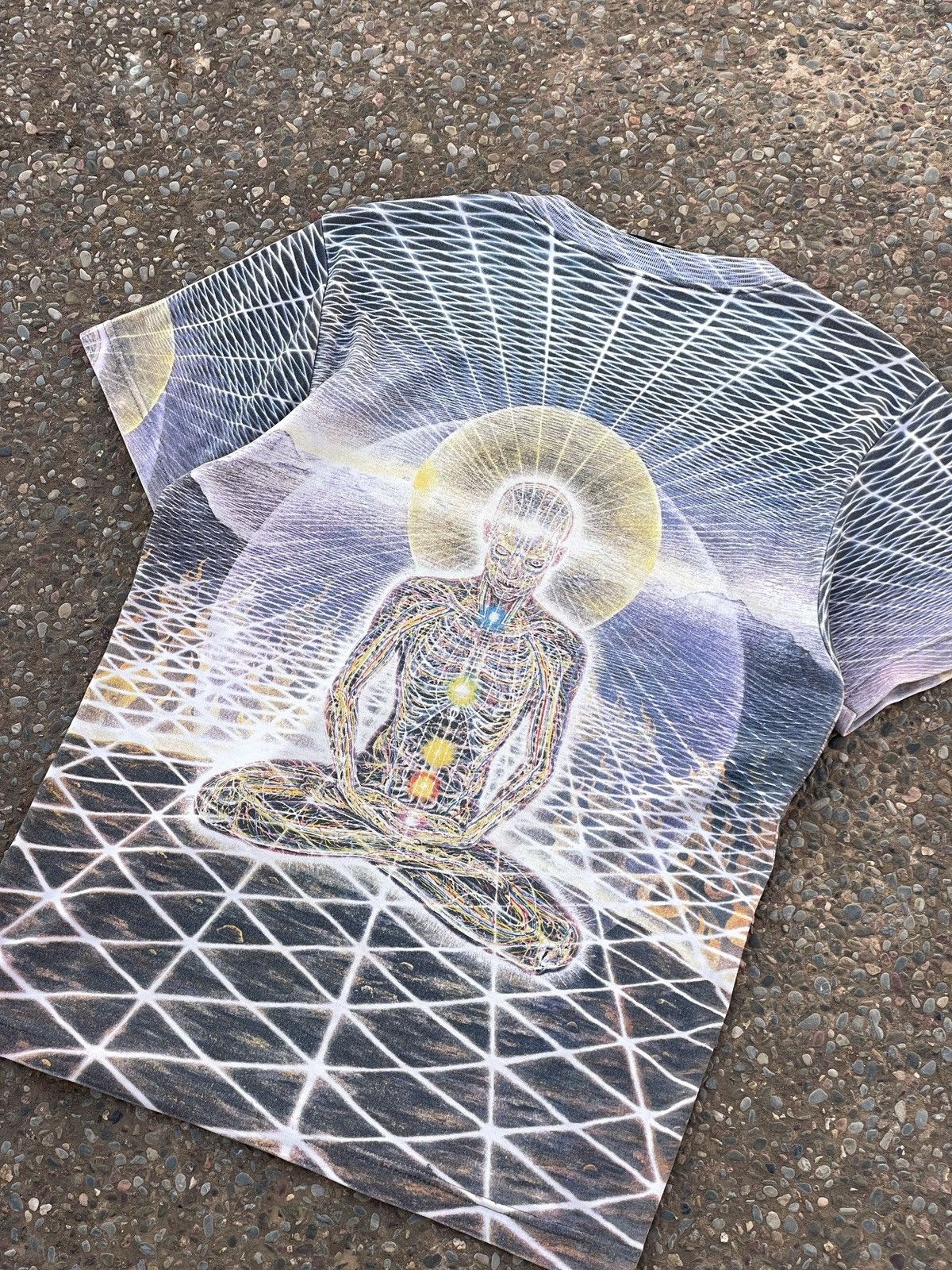 Vintage 90’s Crystal Tara Alex Grey Psychedelic Art Tee Size US M / EU 48-50 / 2 - 5 Thumbnail