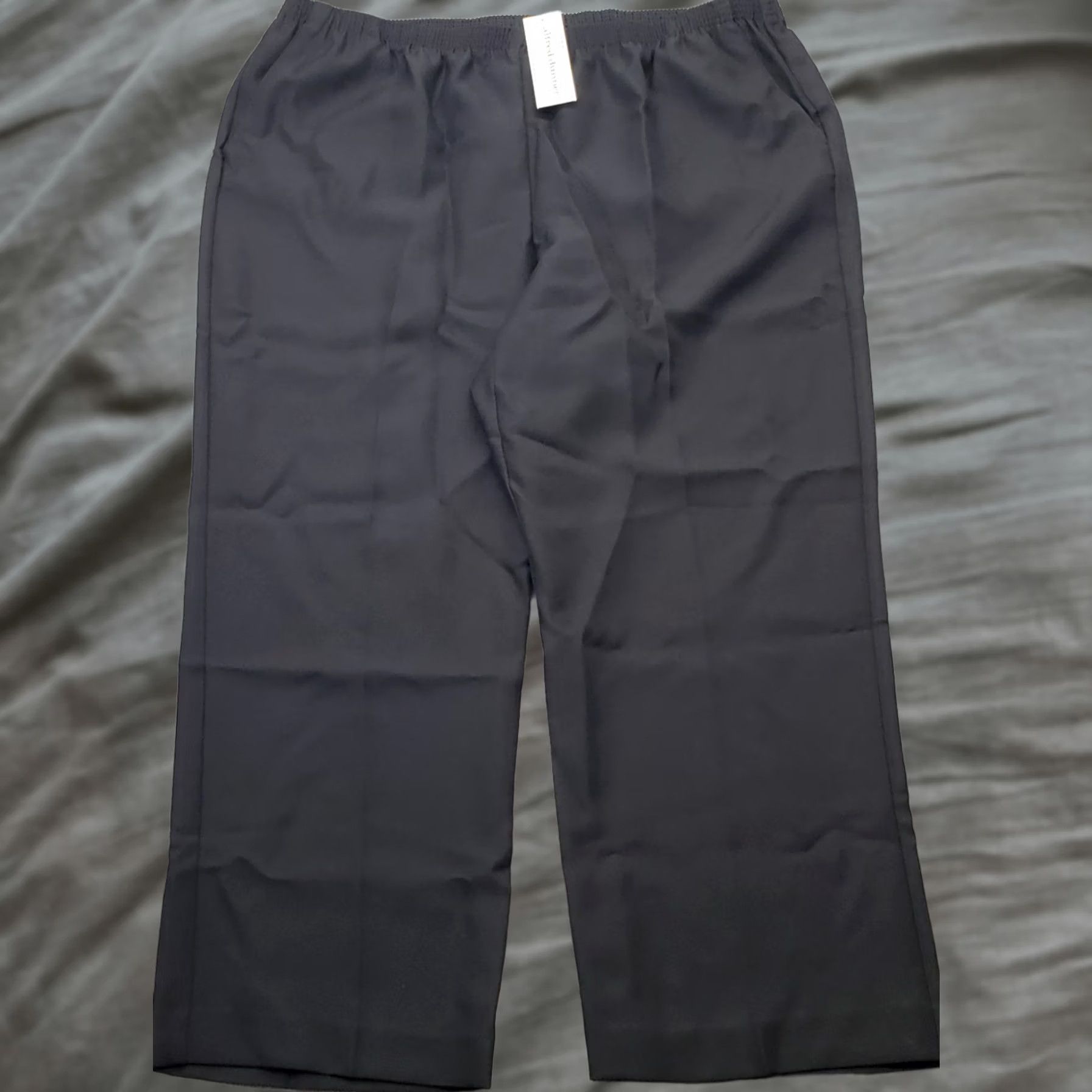 Vintage Alfred Dunner Pants Womens 20W Black Straight-Leg Stretchable Waist Shirt Belt? Size 42" / US 20 - 1 Thumbnail