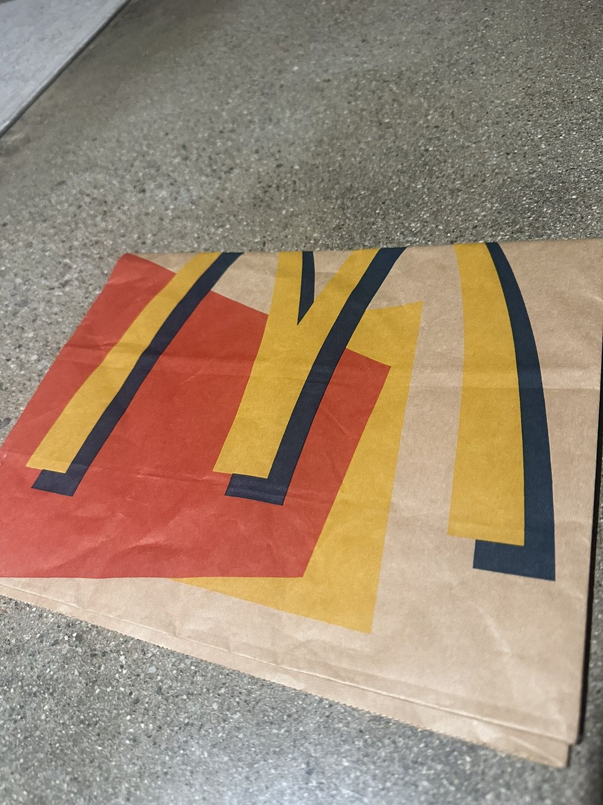 Nike × Travis Scott × Vintage Travis Scott x MCDonalds Collab Size ONE SIZE - 3 Thumbnail